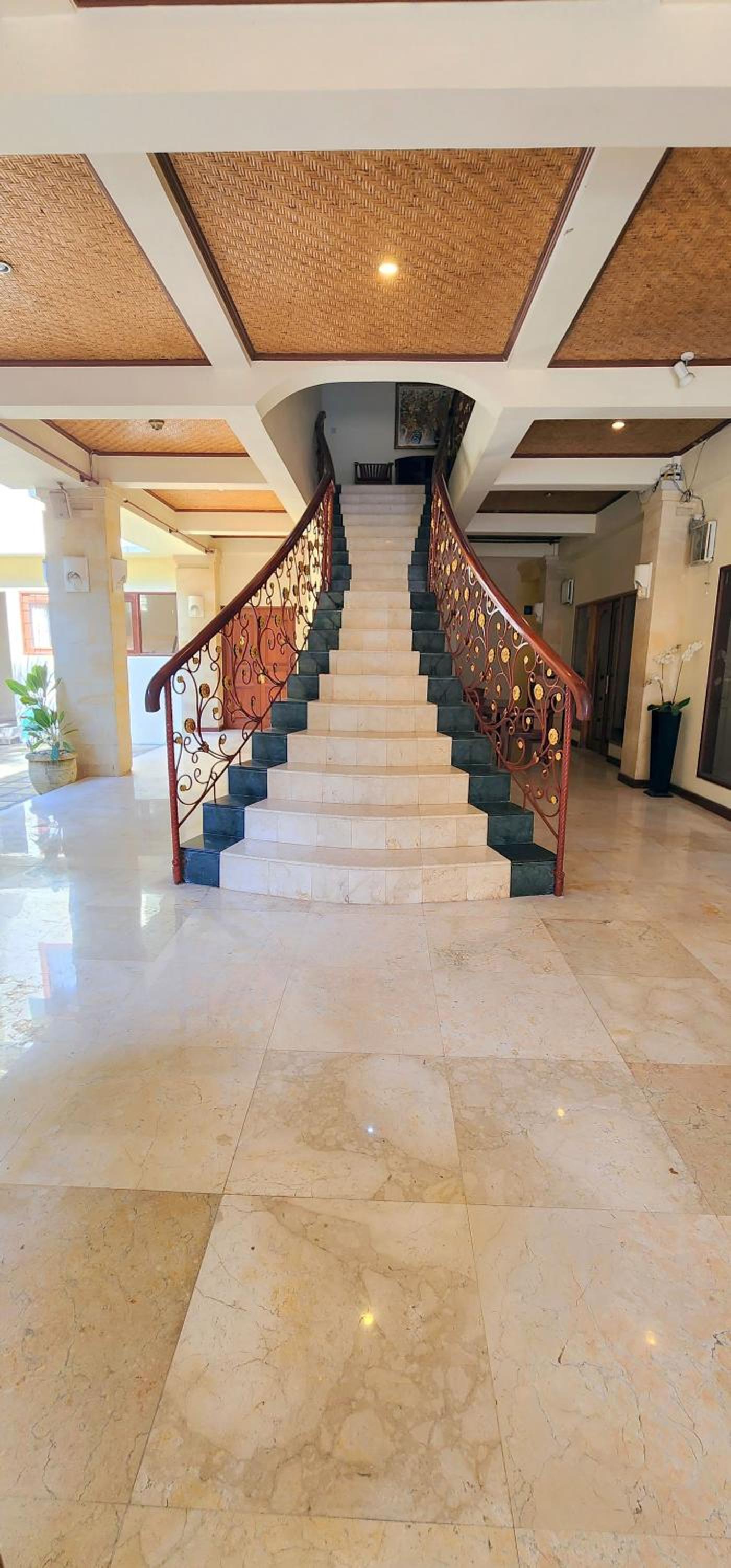 Bali Emerald Apartments