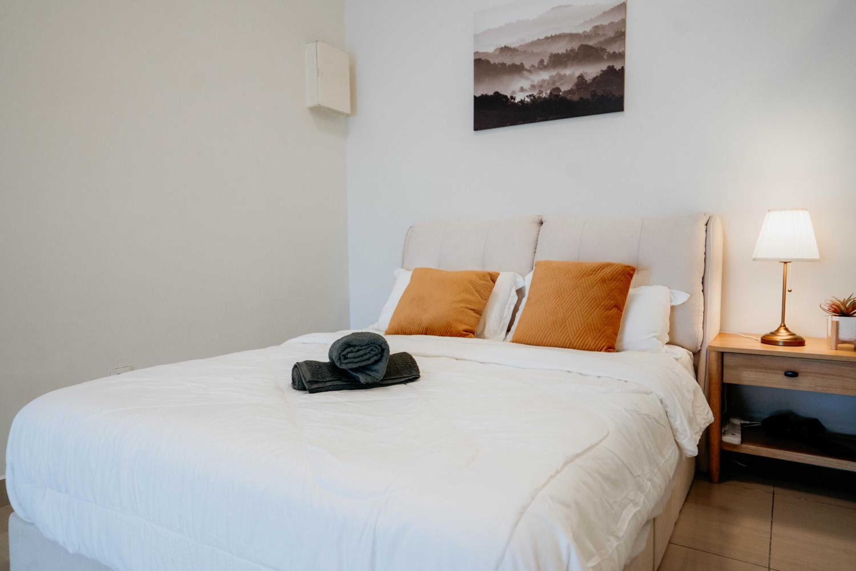 Mount Austin Muji Style 4pax Deluxe Room by Our Stay