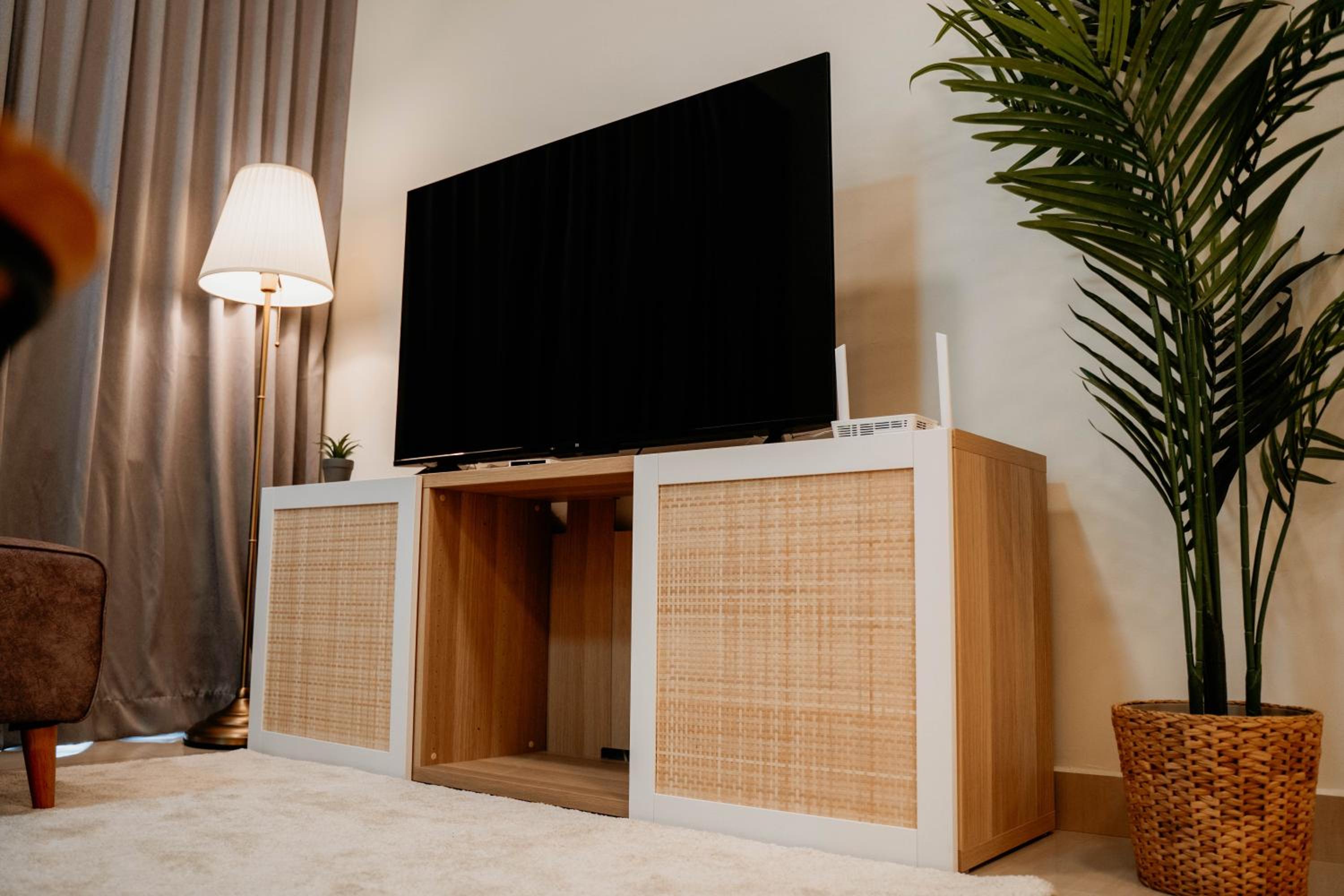 Mount Austin Muji Style 4pax Deluxe Room by Our Stay
