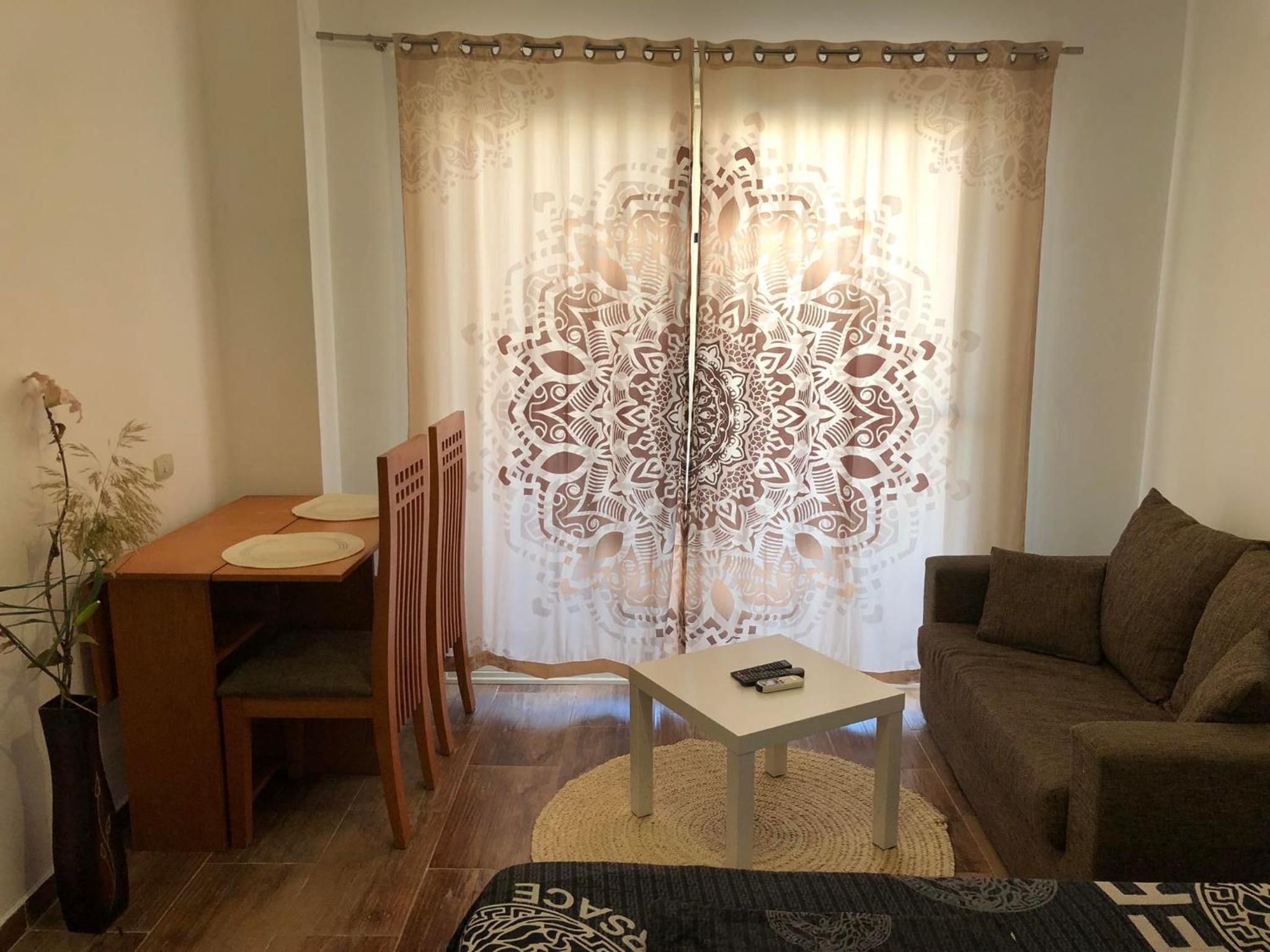 Studio Florenza Khamsin