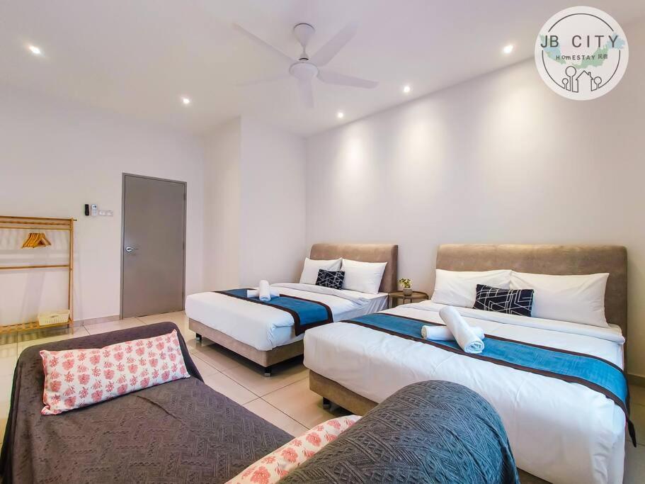 Austin JT Homestay by RR JBcity