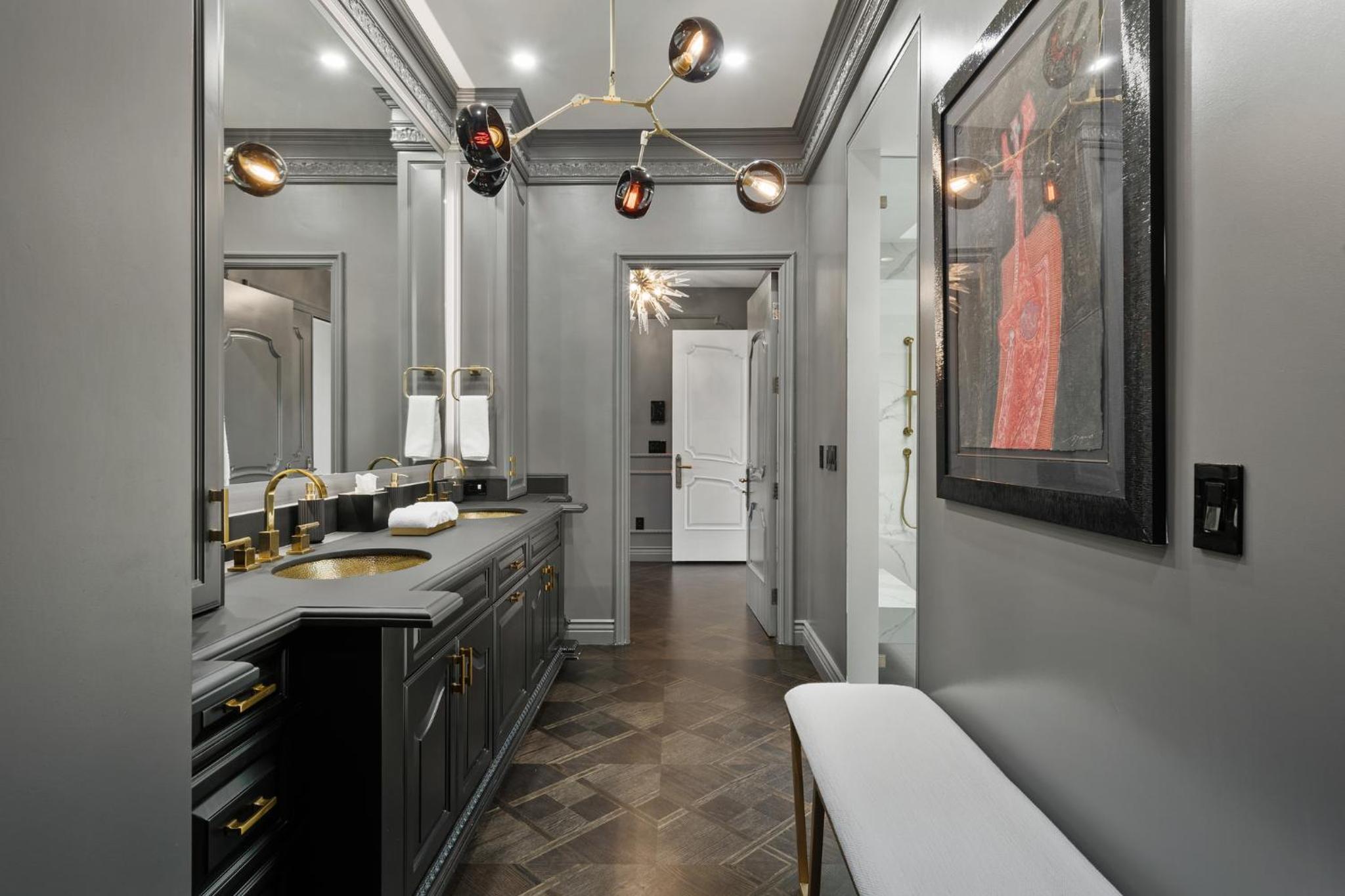 Olympia Luxe Estate