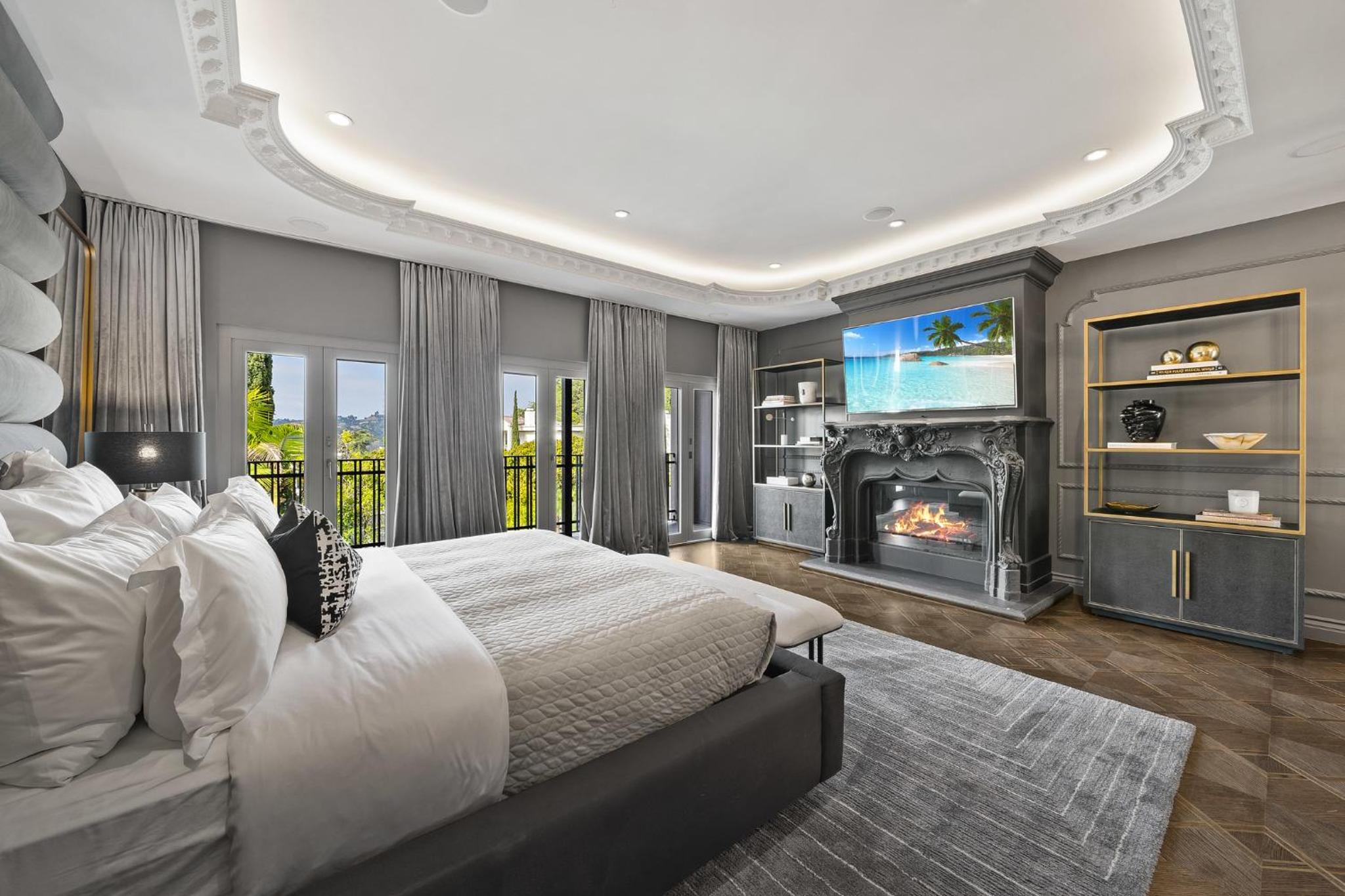 Olympia Luxe Estate