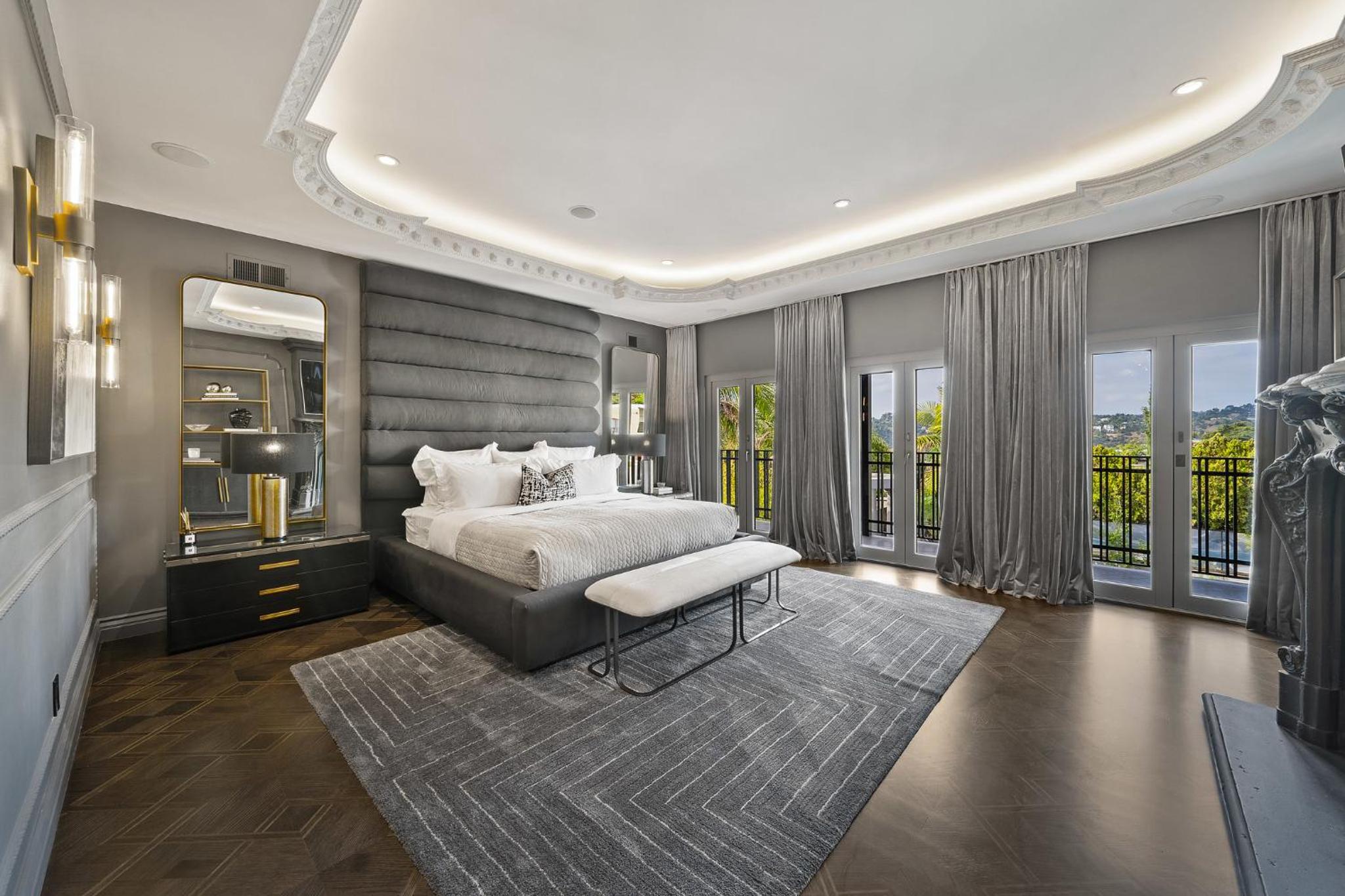 Olympia Luxe Estate