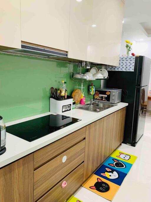 Q7 Riverside 2 bed rooms w River-view, Netflix & Pool