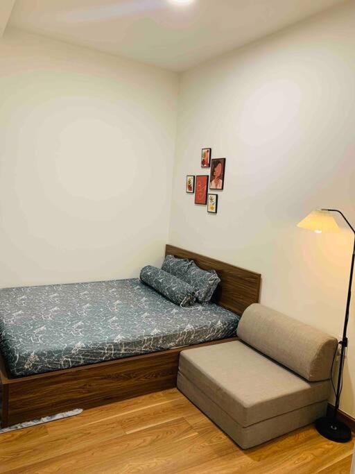 Q7 Riverside 2 bed rooms w River-view, Netflix & Pool