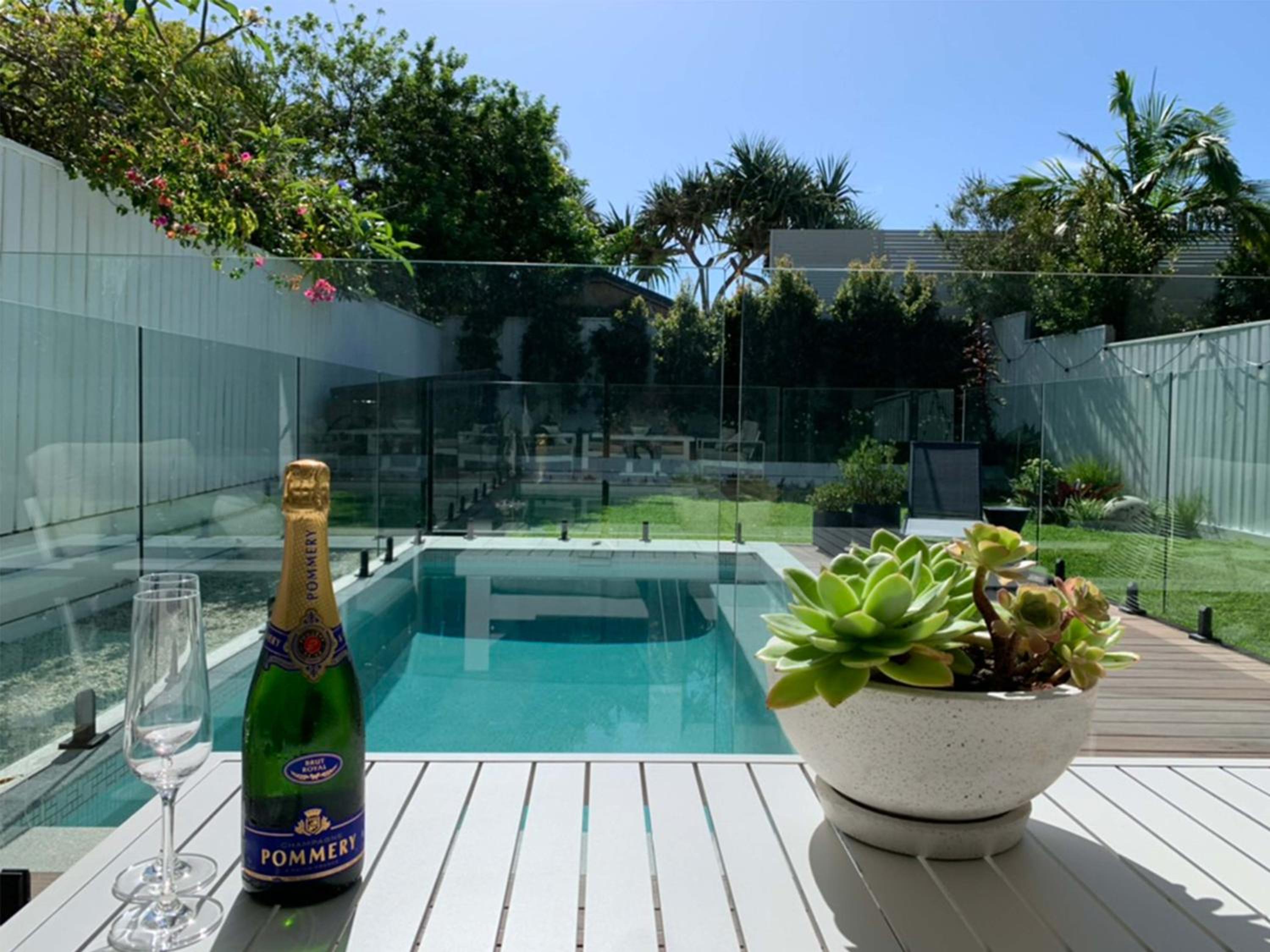 Byron Bay Holiday Homes - Suffolk Beach Retreat