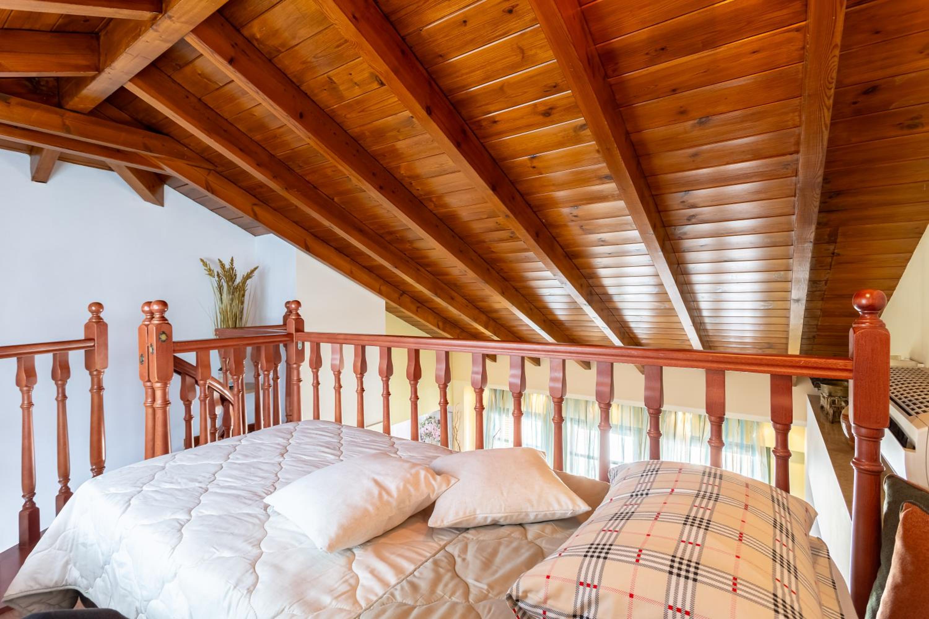 Lito's Central Gem - Cozy Dream Getaway photo 4