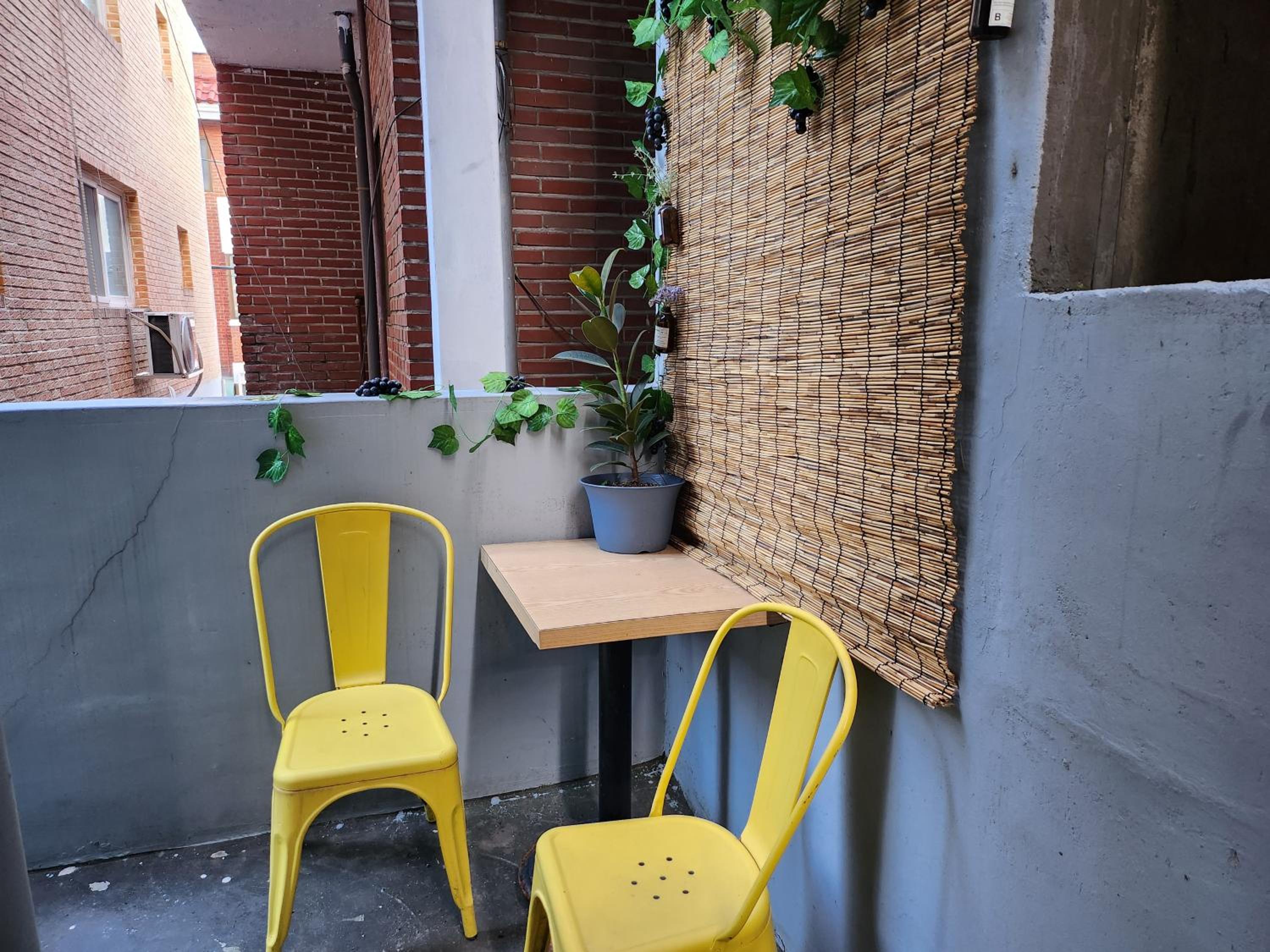 balance & terrace