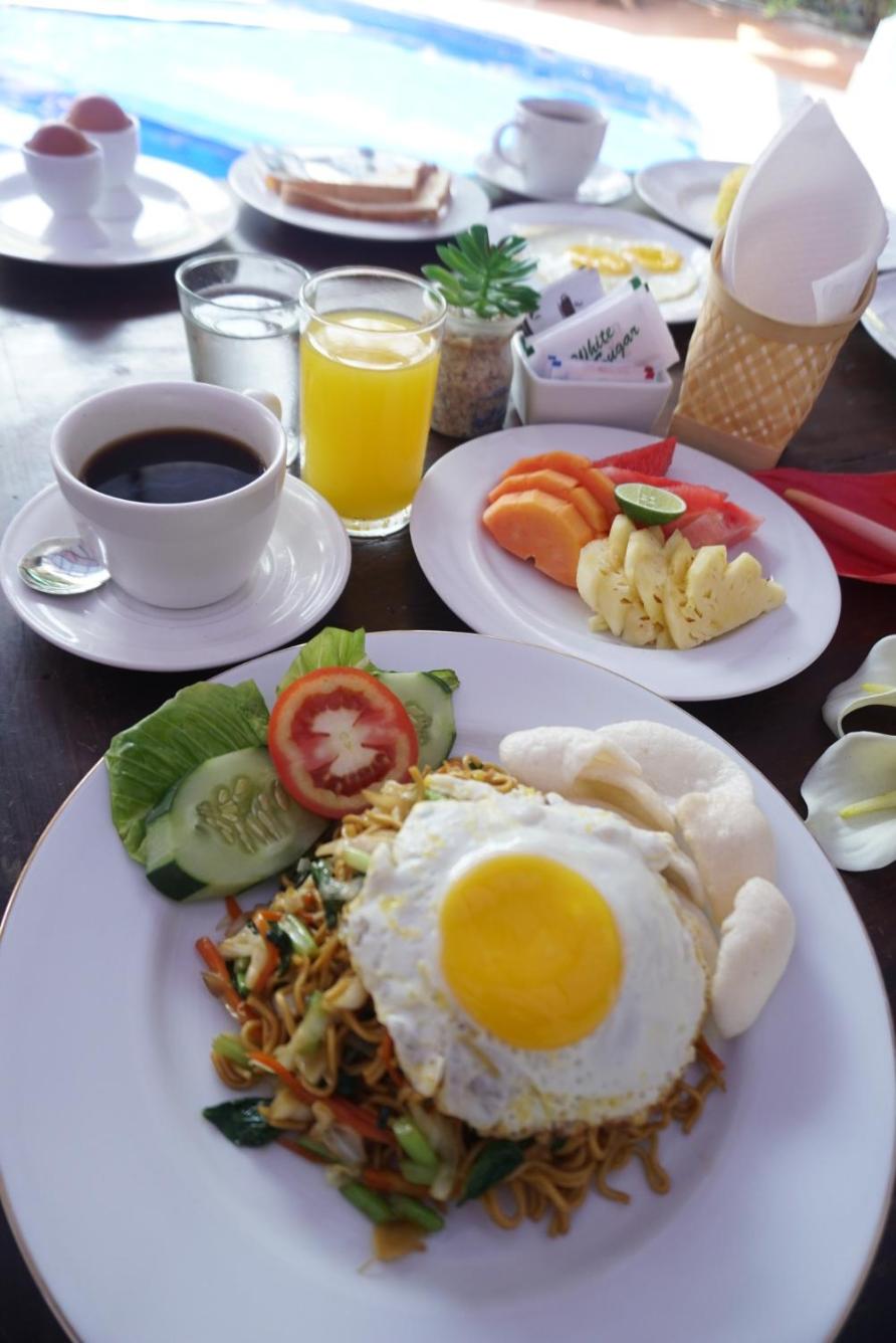 Sarinande Hotel