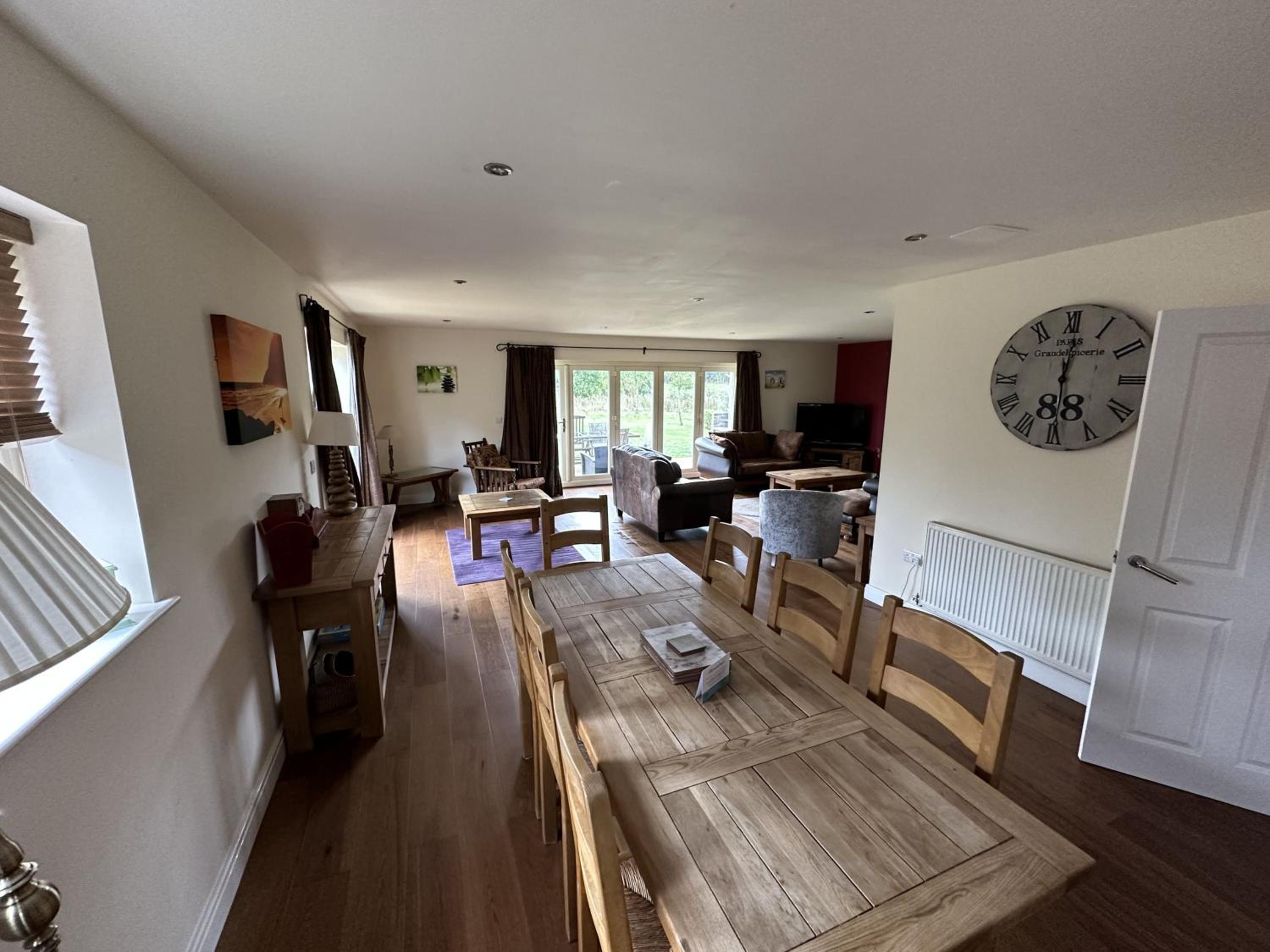 Bay Shores - 2 cottages 2 minutes apart - Part of the The Bay Filey Holiday Village with pool, gym and direct beach access, pub, restaurant, tennis and mea