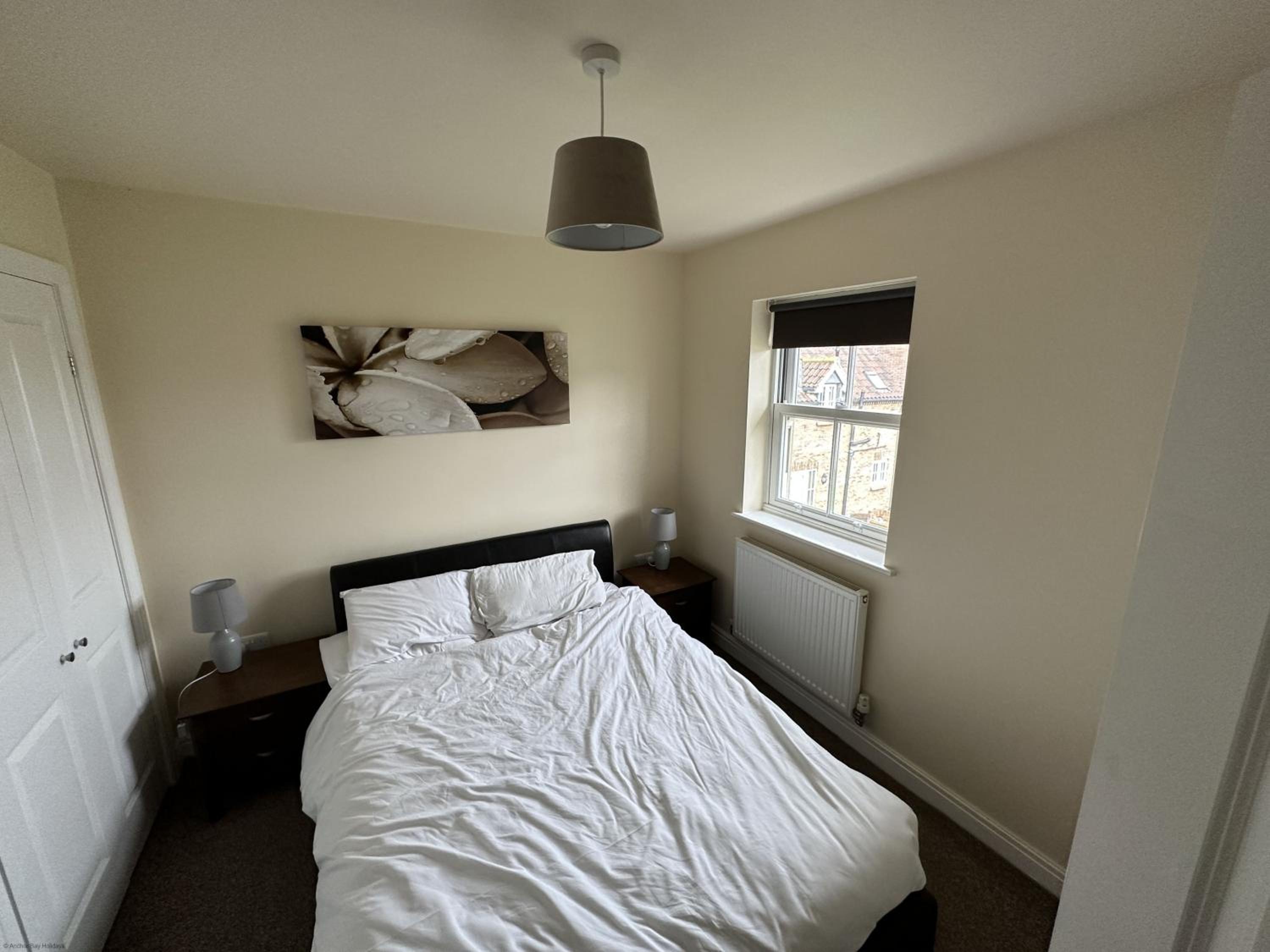 Bay Shores - 2 cottages 2 minutes apart - Part of the The Bay Filey Holiday Village with pool, gym and direct beach access, pub, restaurant, tennis and mea
