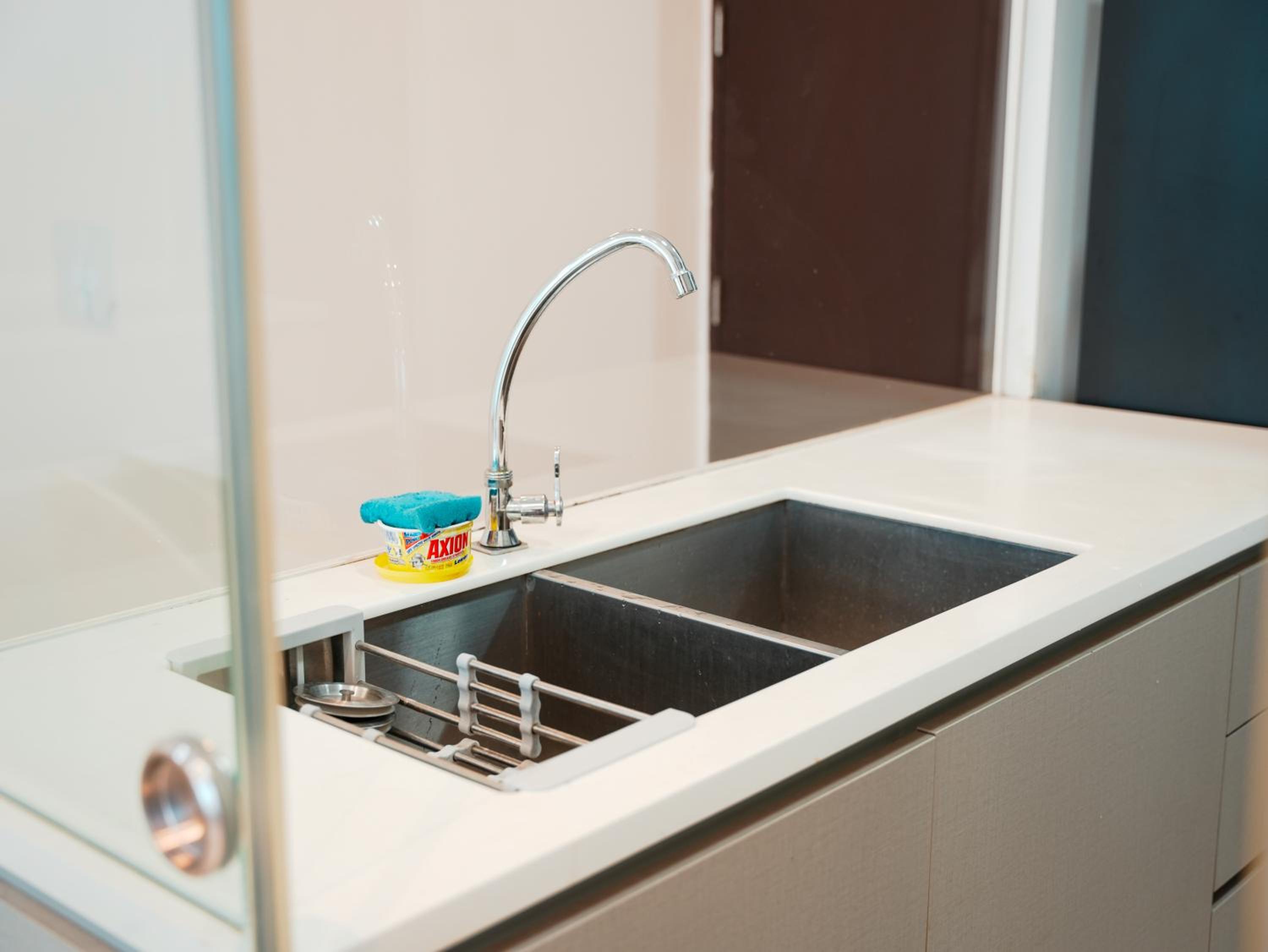 CresentBay Muji 2BR nr Midvalley by Unique Home