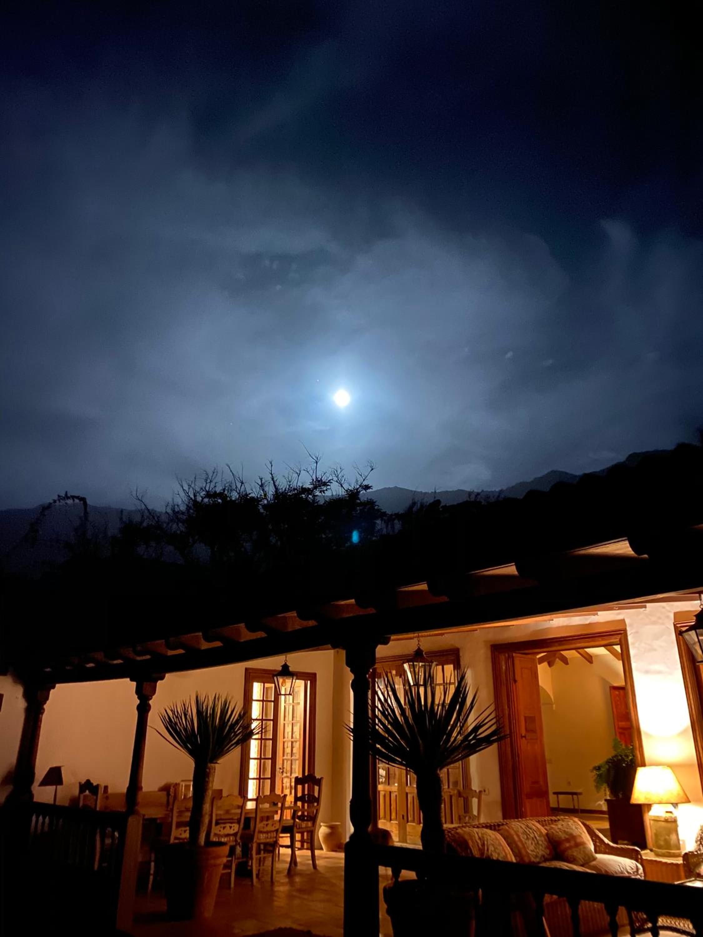 La Rayuela Suites