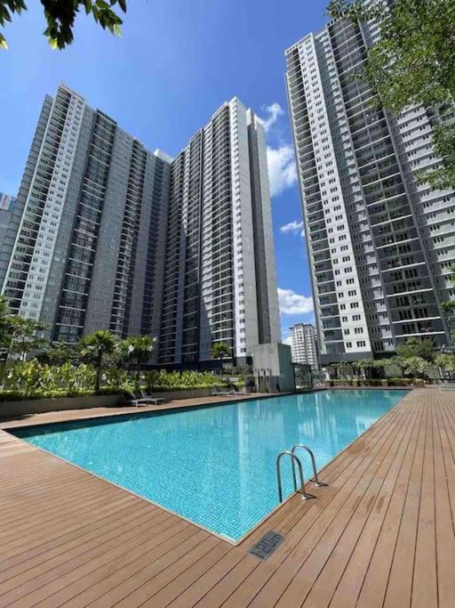 Home Cinema, Karaoke, Swimming Pool, near KLCC