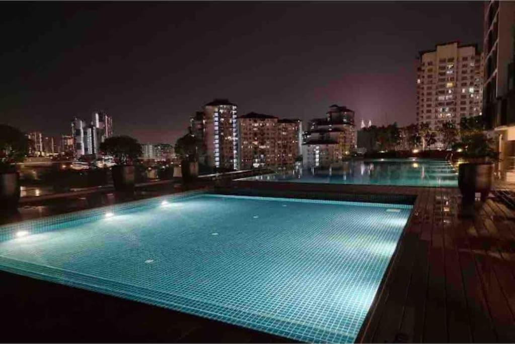 Home Cinema, Karaoke, Swimming Pool, near KLCC