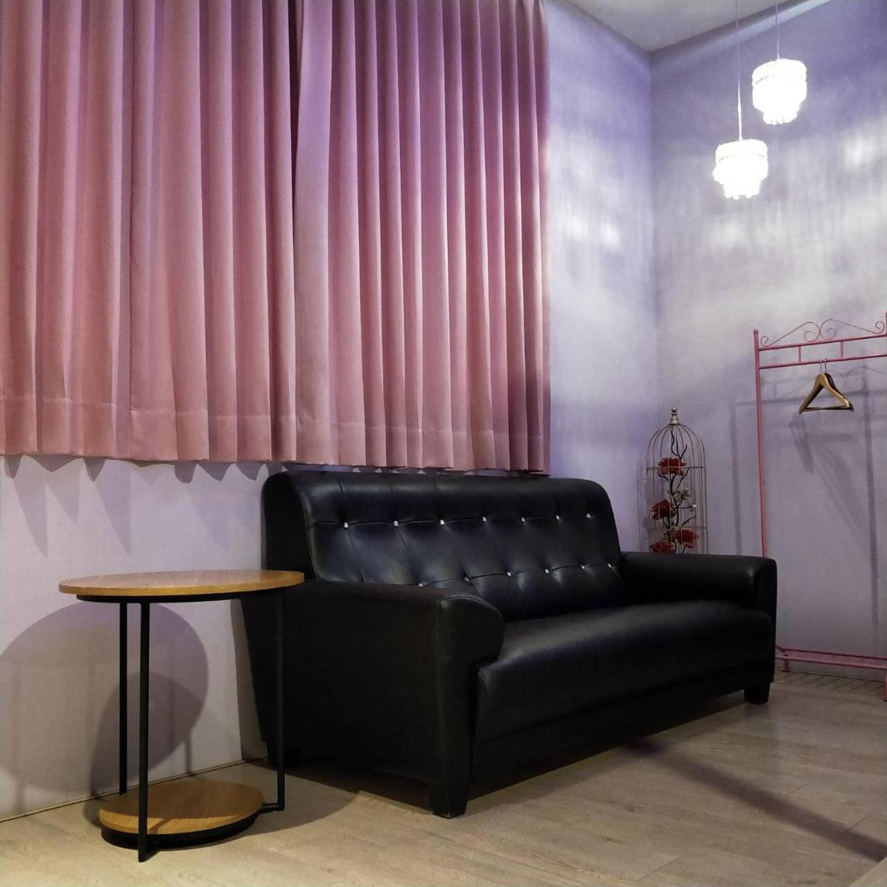 Chen He Motel