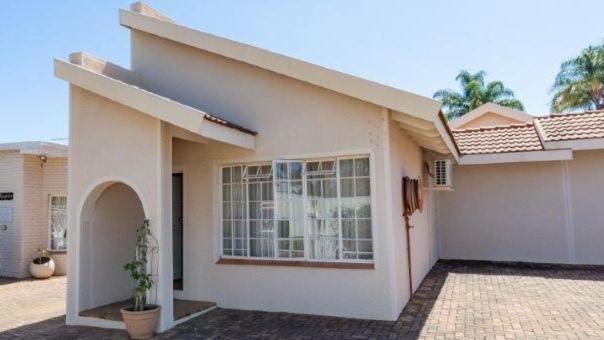 Plumtree Lodge