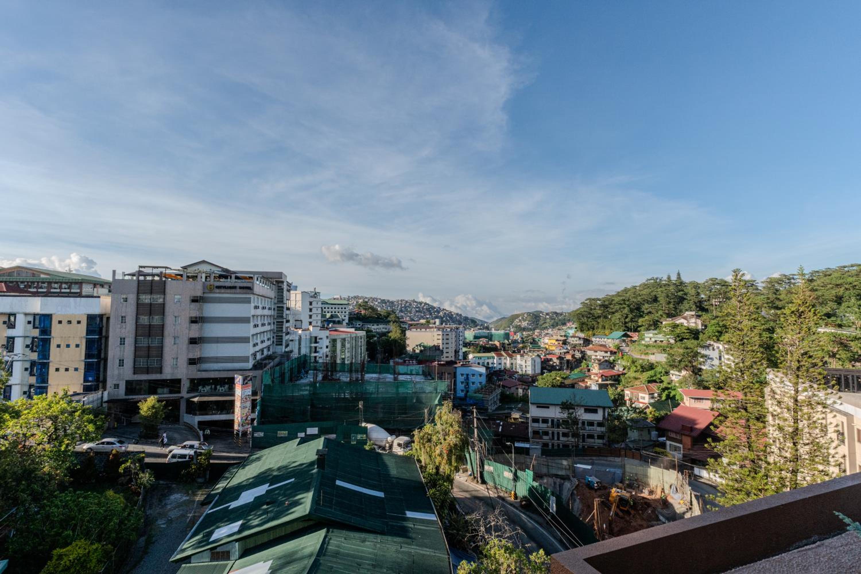 Johannes Condo in Baguio Megatower IV