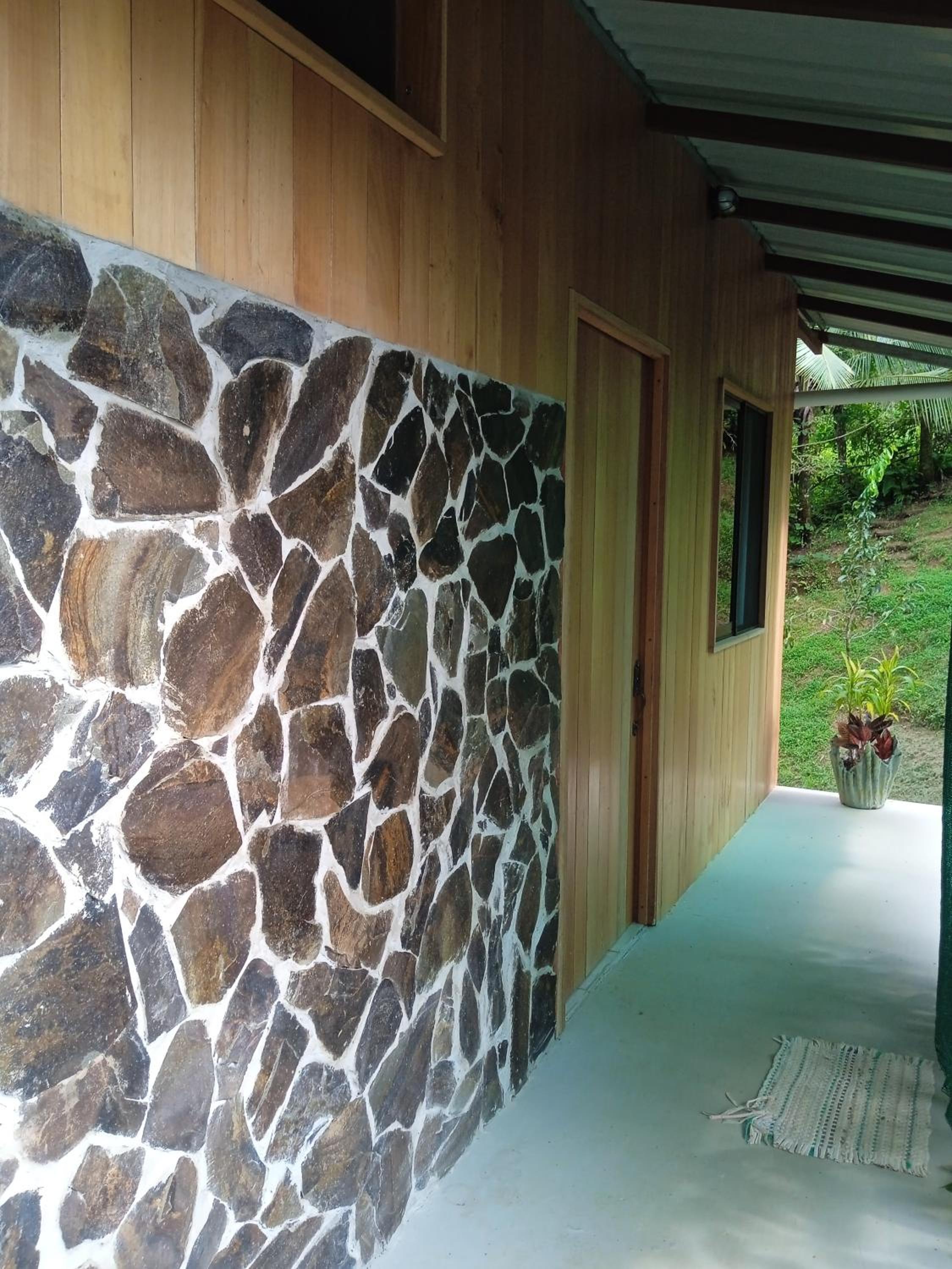 Cabañas Bajo Bosque Drake