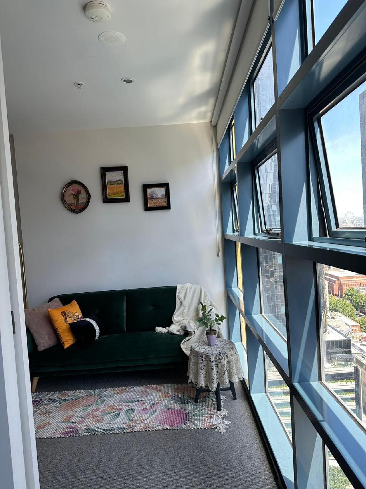 Cozy CBD Family APT Near Southern Cross Station