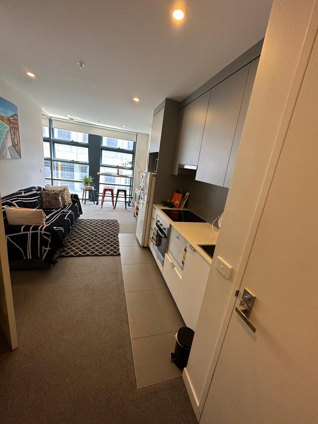 Cozy CBD Family APT Near Southern Cross Station