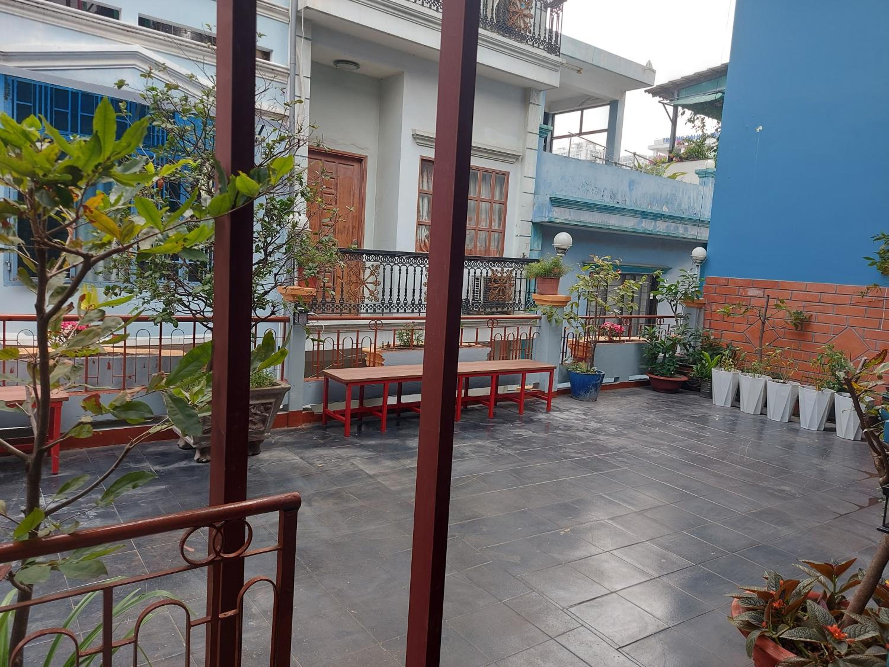 Saigon Rooftops Hostel