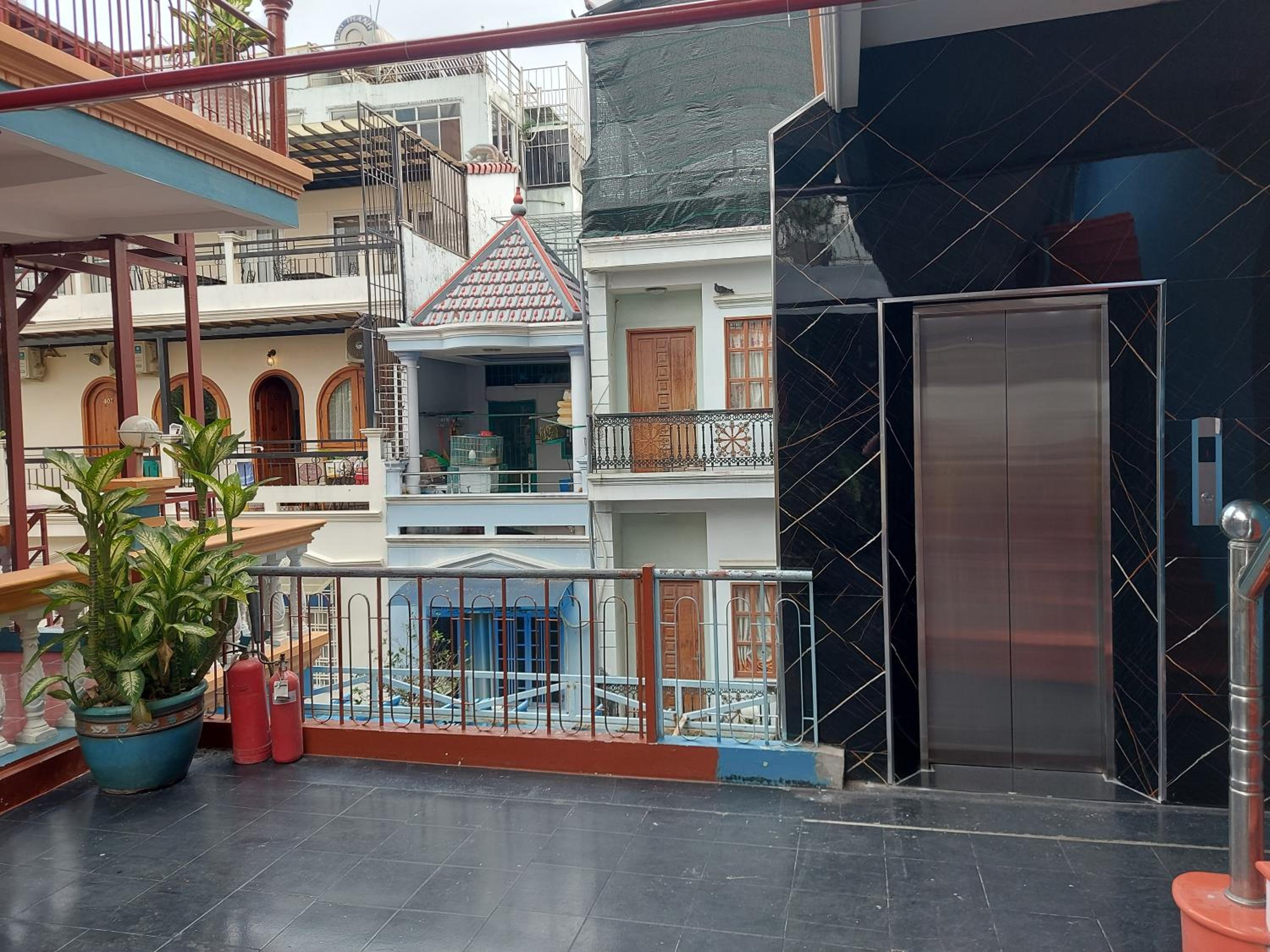 Saigon Rooftops Hostel