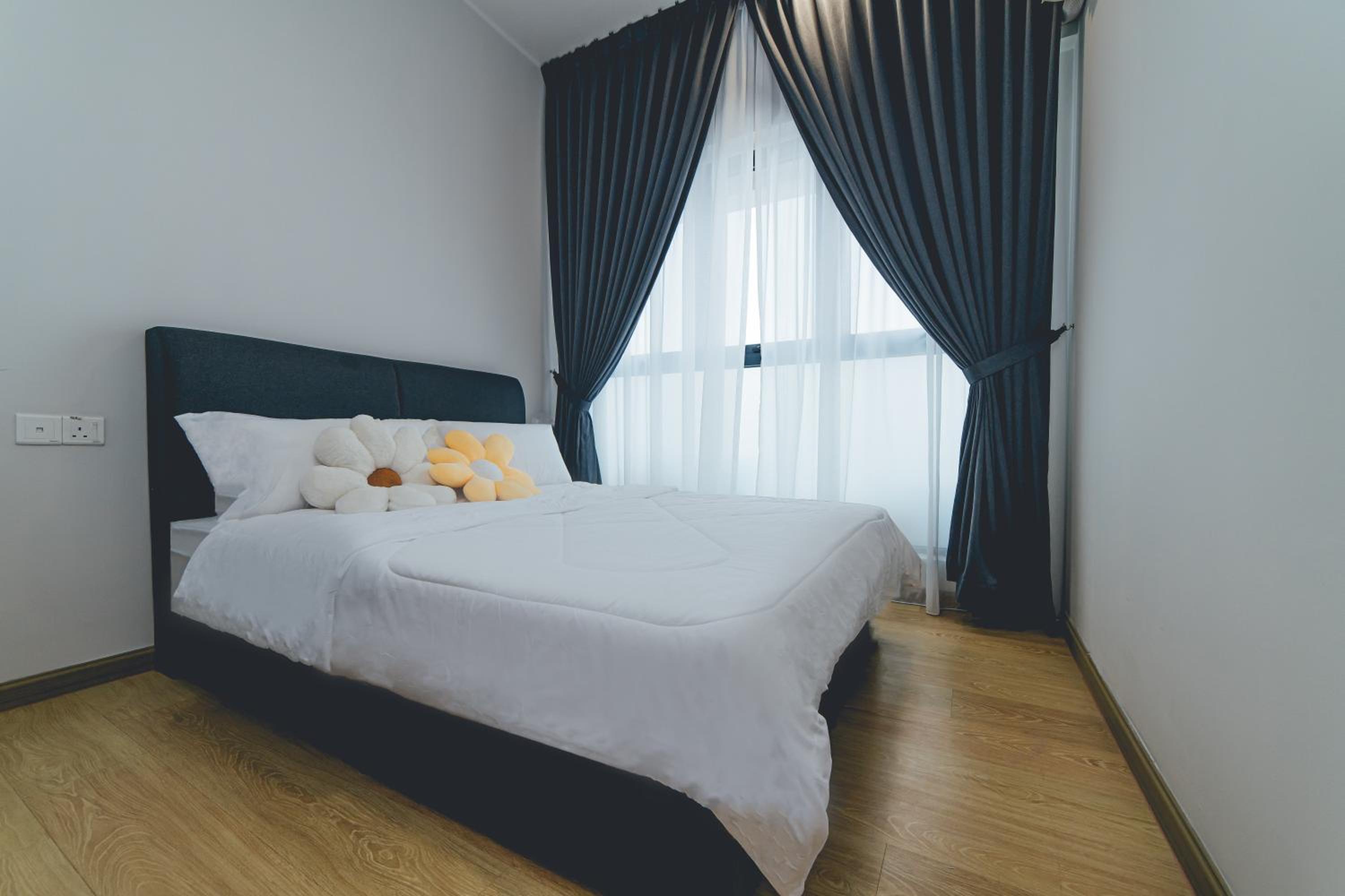 Tranquil Sea View Danga Bay 3BR 6pax by Our Stay
