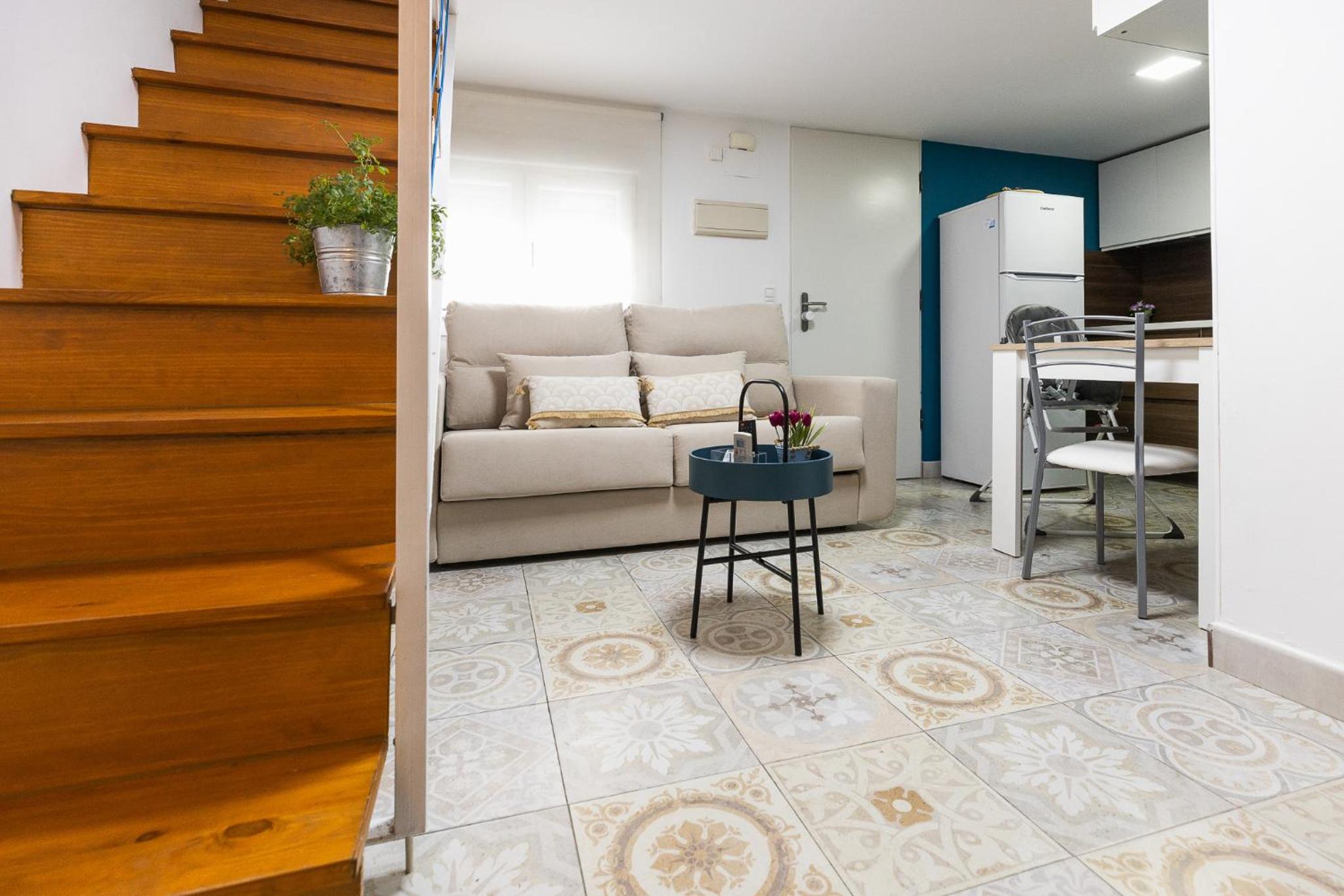 El Palo Beach House, Seaside Detached Duplex 20 Metres from the Beach, Málaga