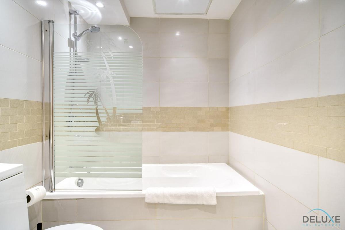Gorgeous 1BR at Park Island Blakely Dubai Marina by Deluxe Holiday Homes