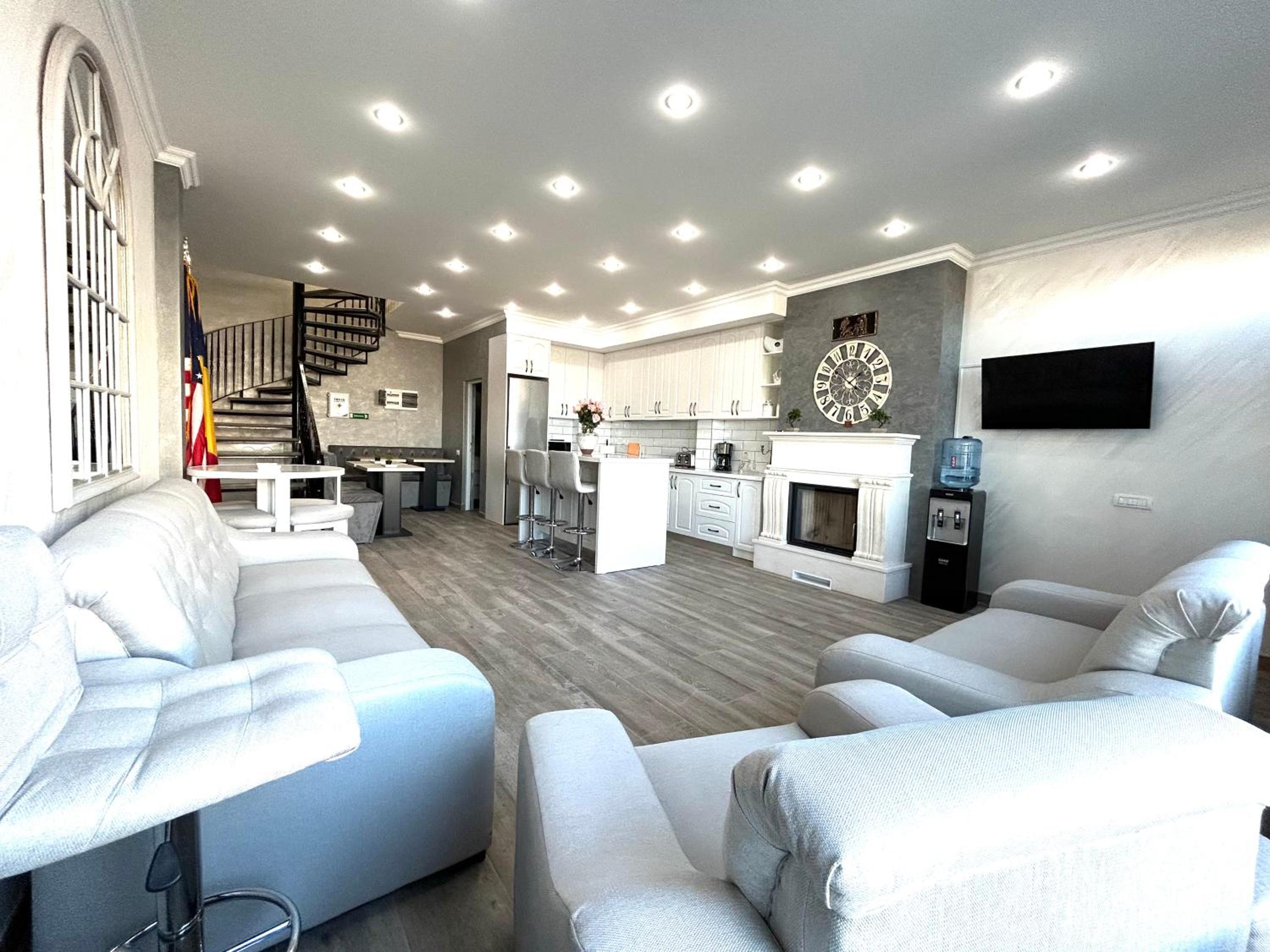 Diplomat Villa