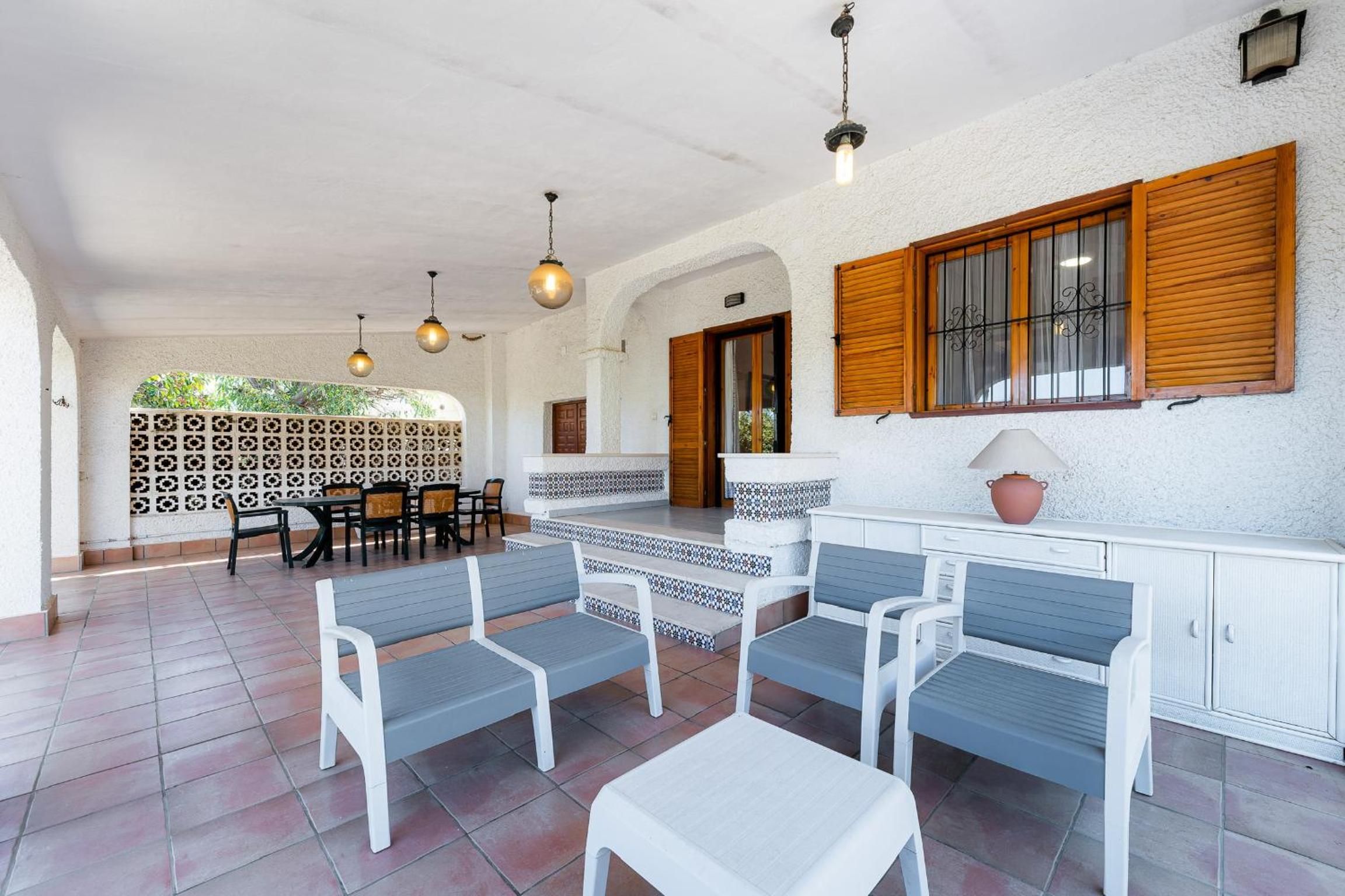 Chalet Mayor Zenia Beach