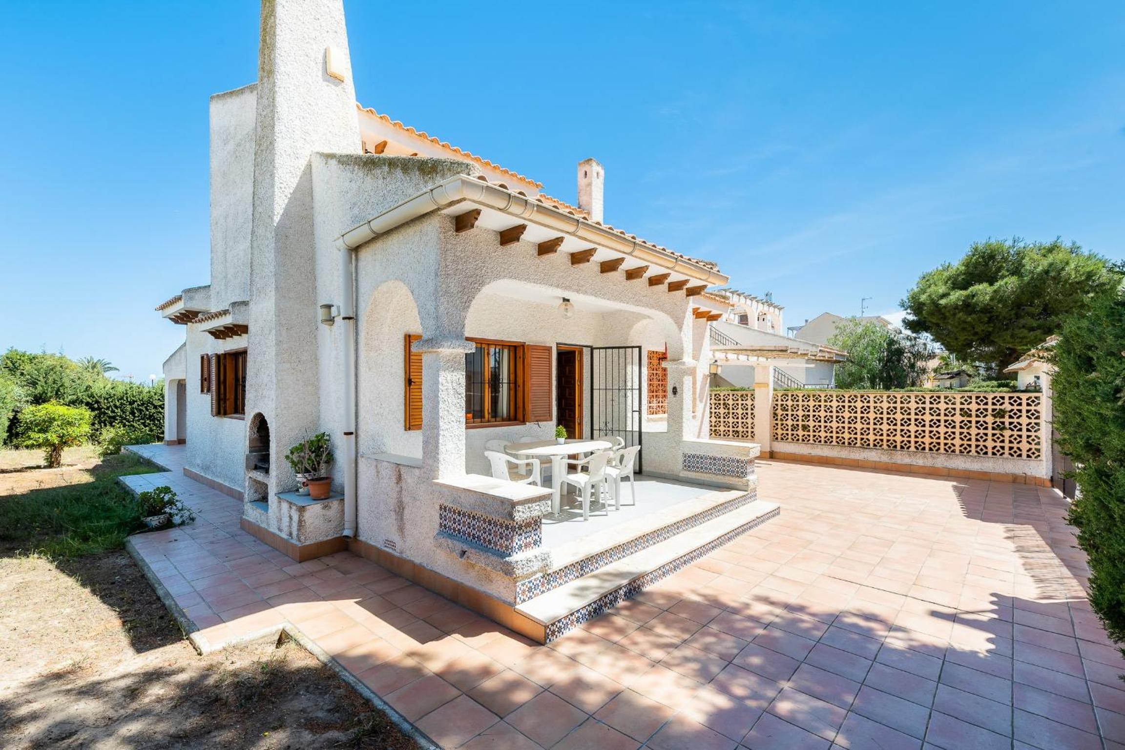 Chalet Mayor Zenia Beach
