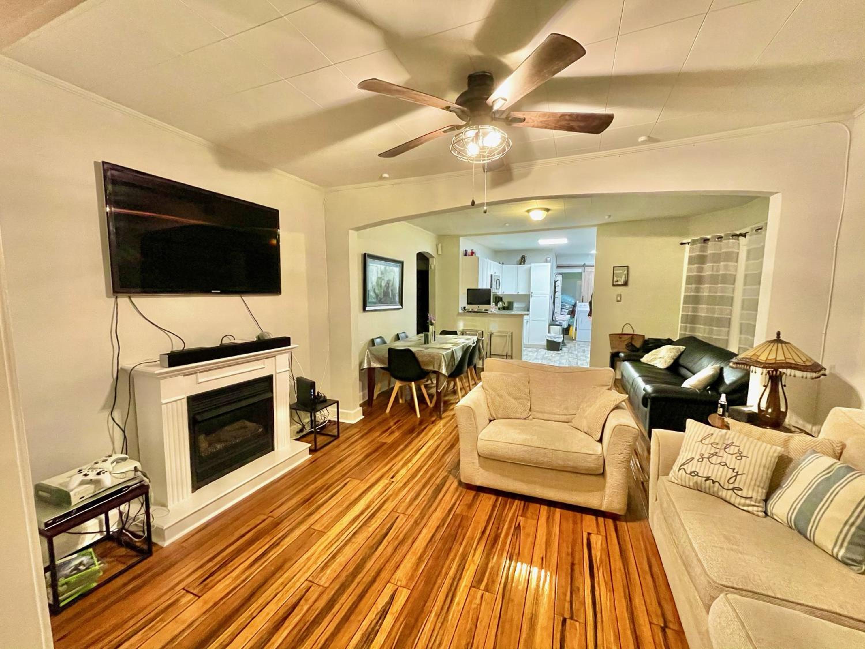 Lovely House in Atlantic City Weekly Deal view 4