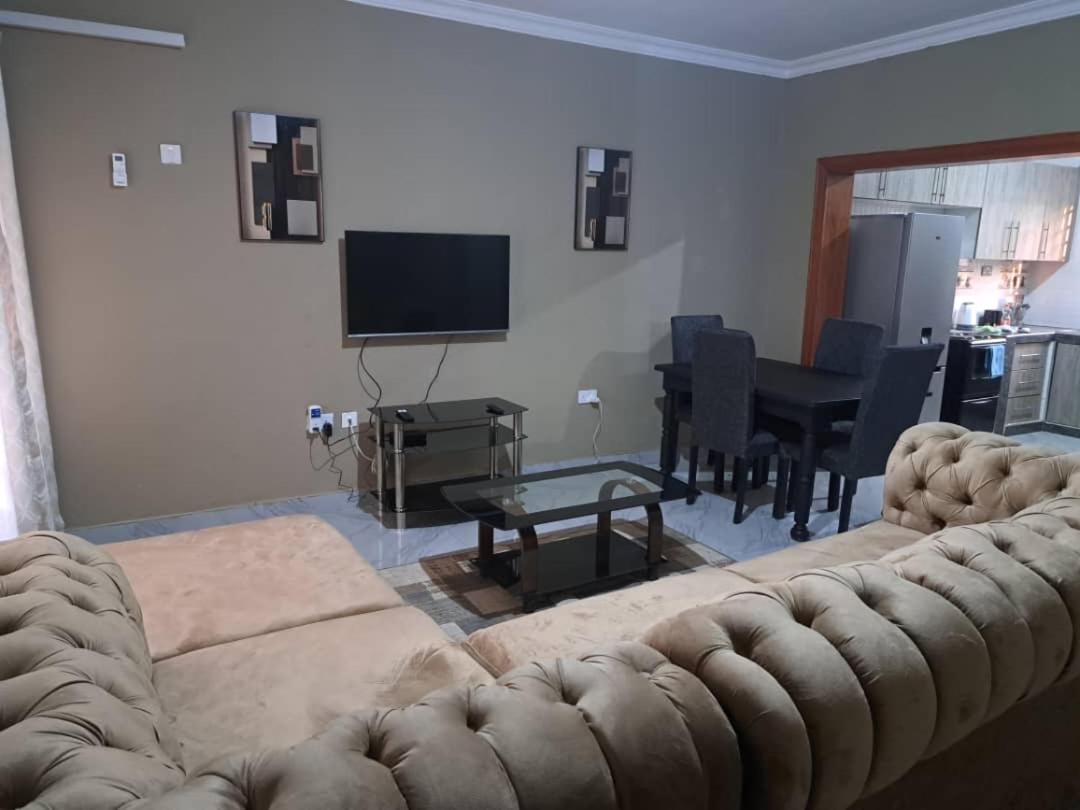 Edmut Apartments