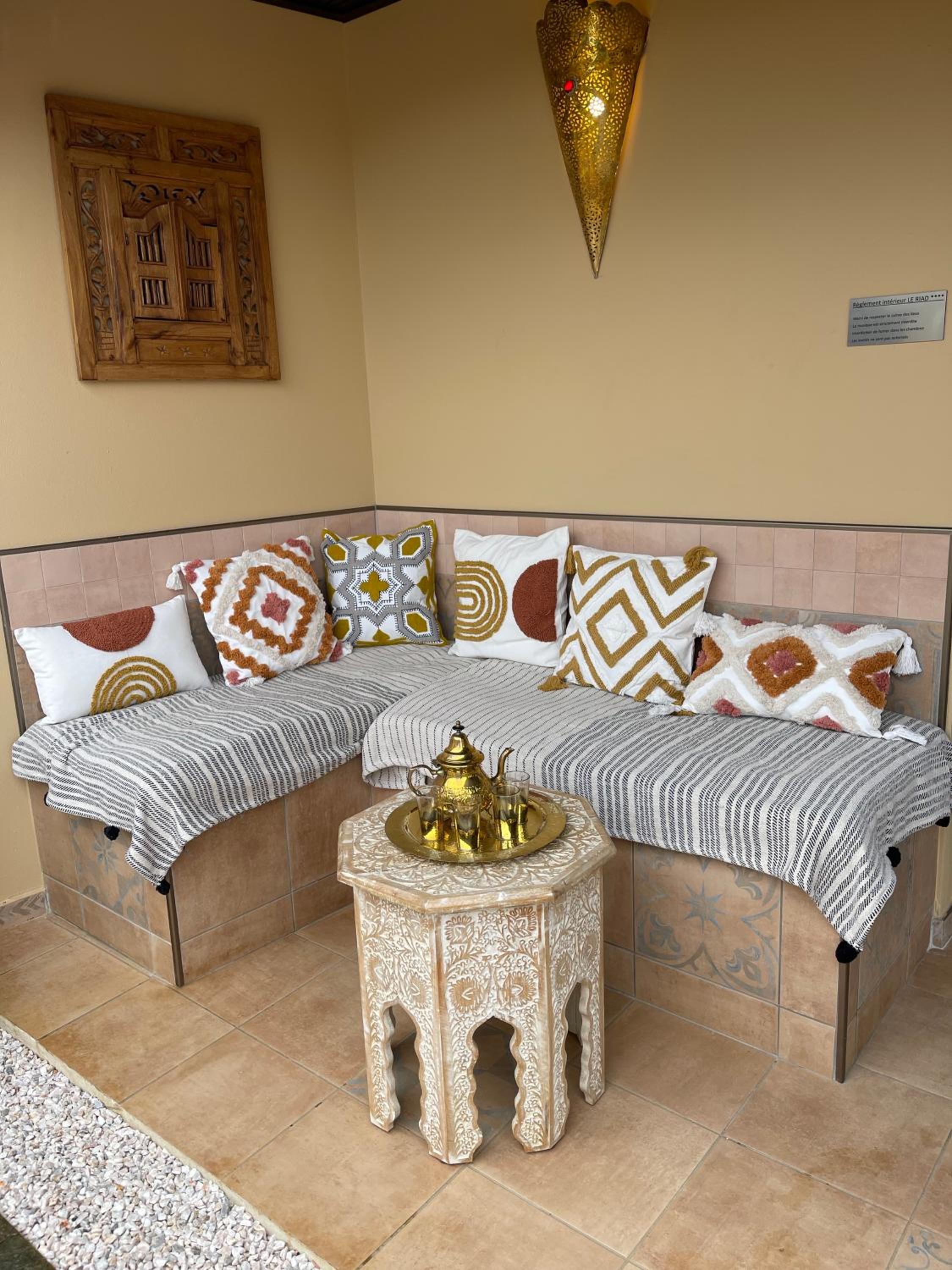 lounge