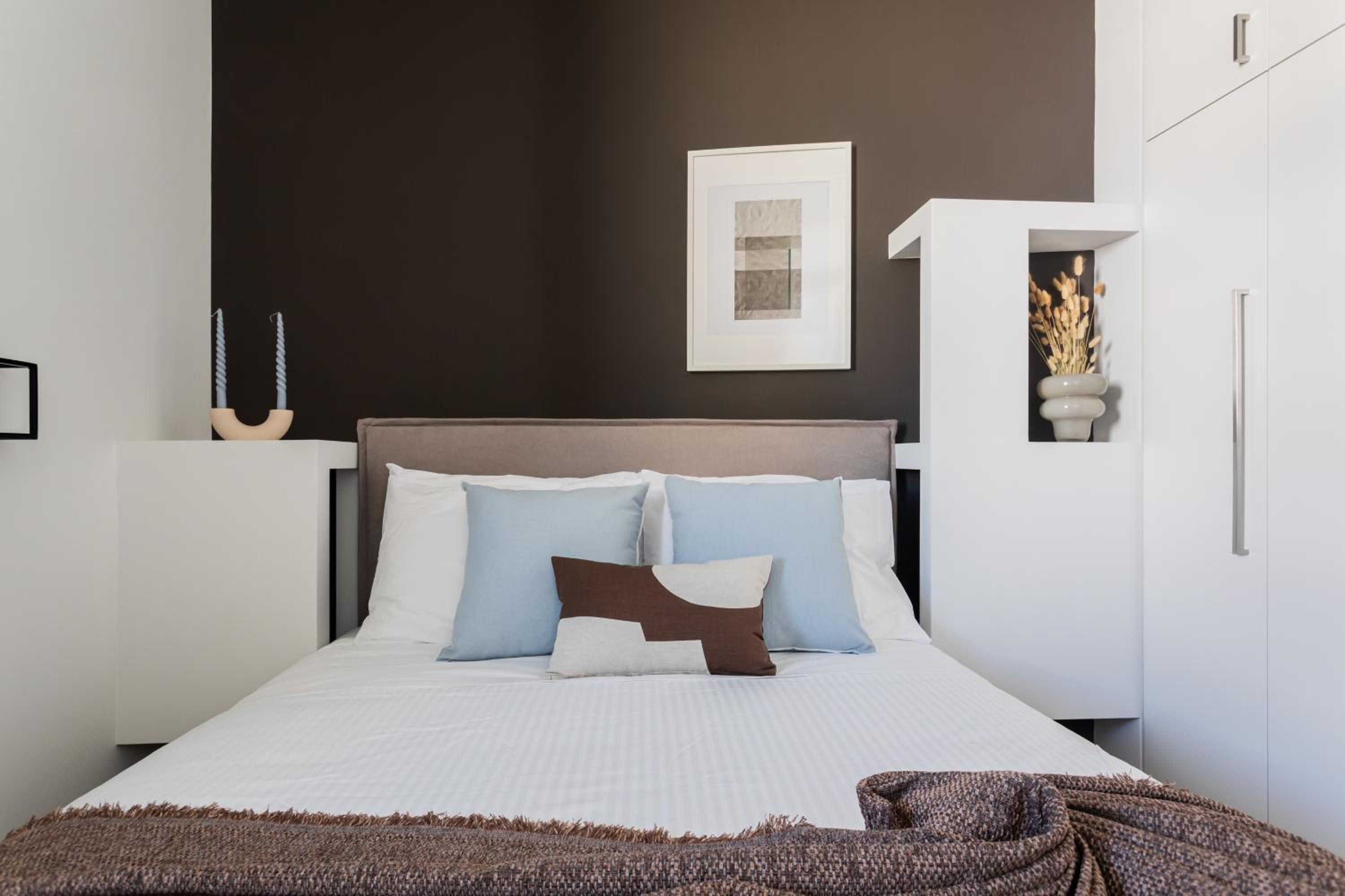 Elysian Apartments in Plaka by UPSTREET
