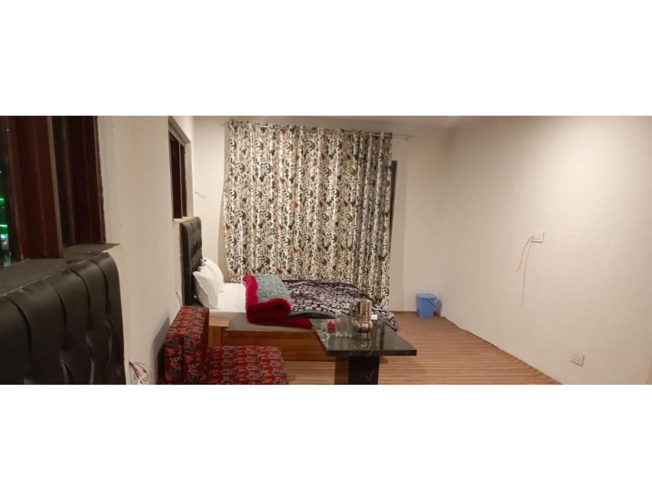 Hotel Amarnath Palace, Pahalgam view 2