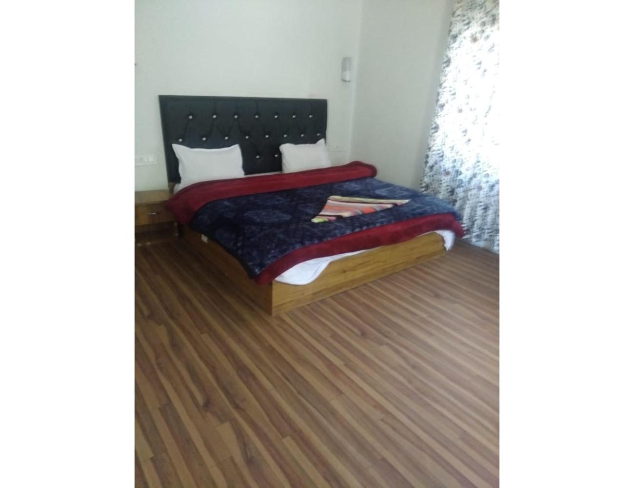 Hotel Amarnath Palace, Pahalgam view 4
