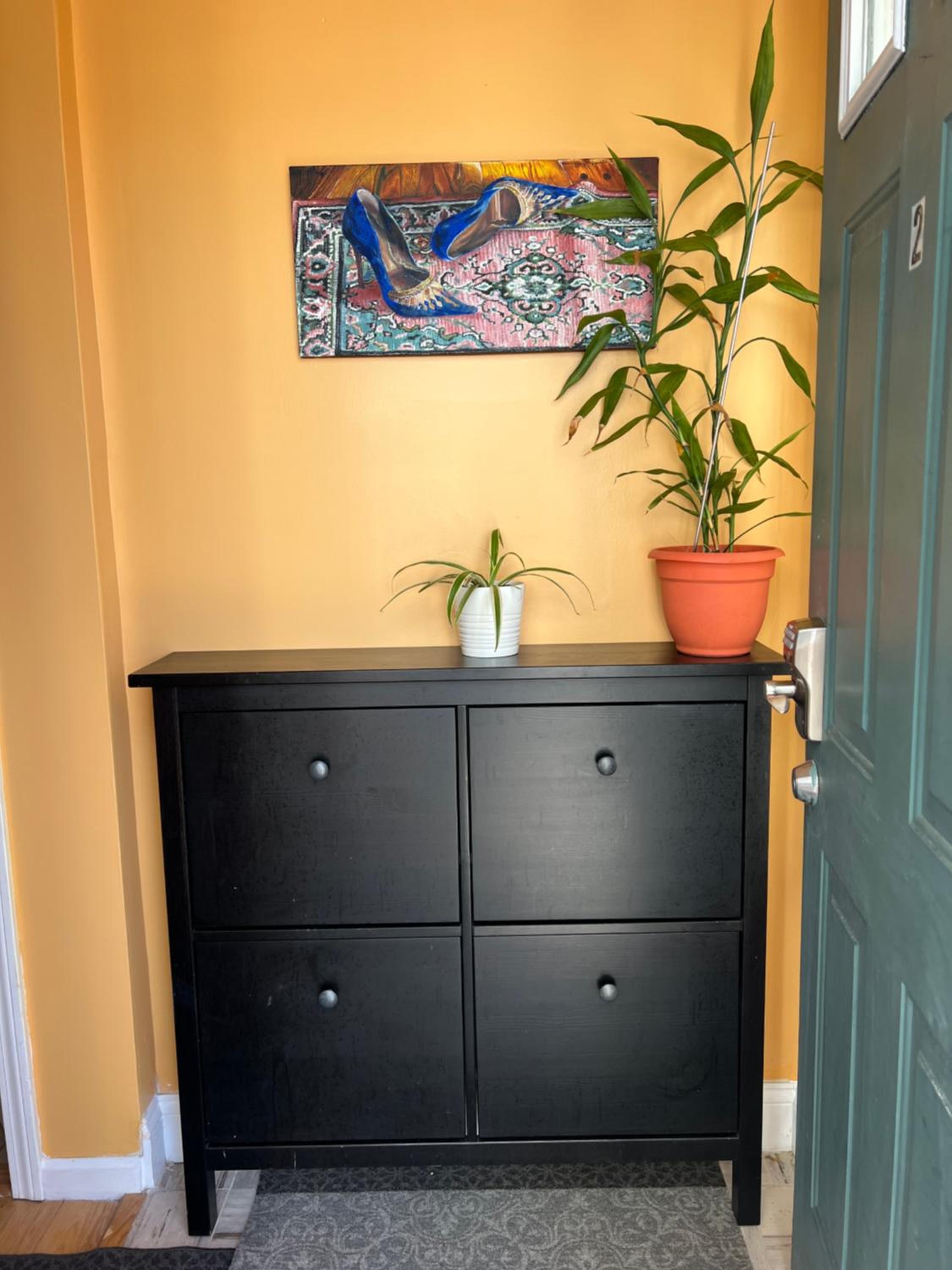 Beautiful 2-Bedroom, 2-Bath Townhouse