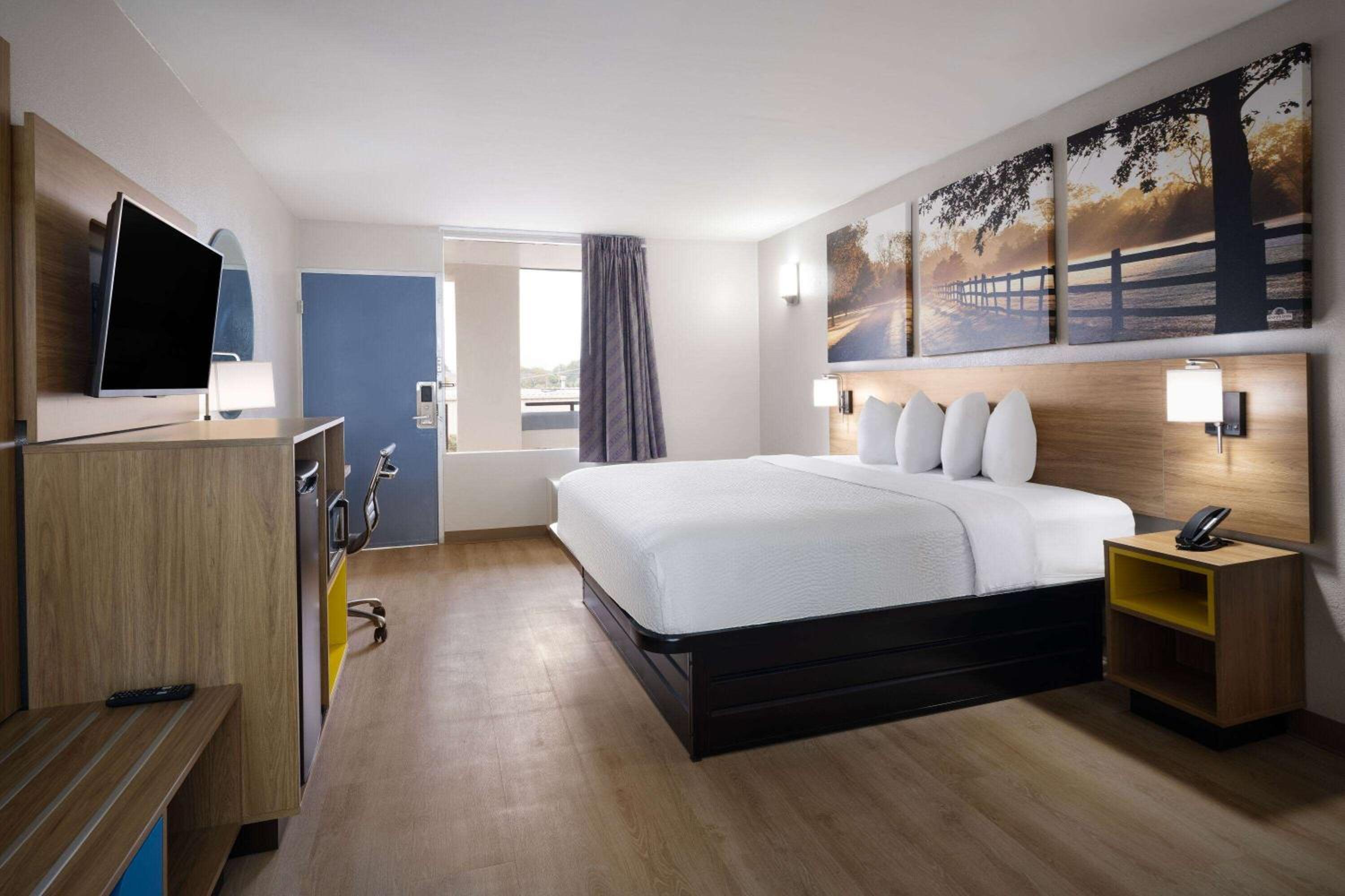 Days-Inn by Wyndham Montgomery I-85