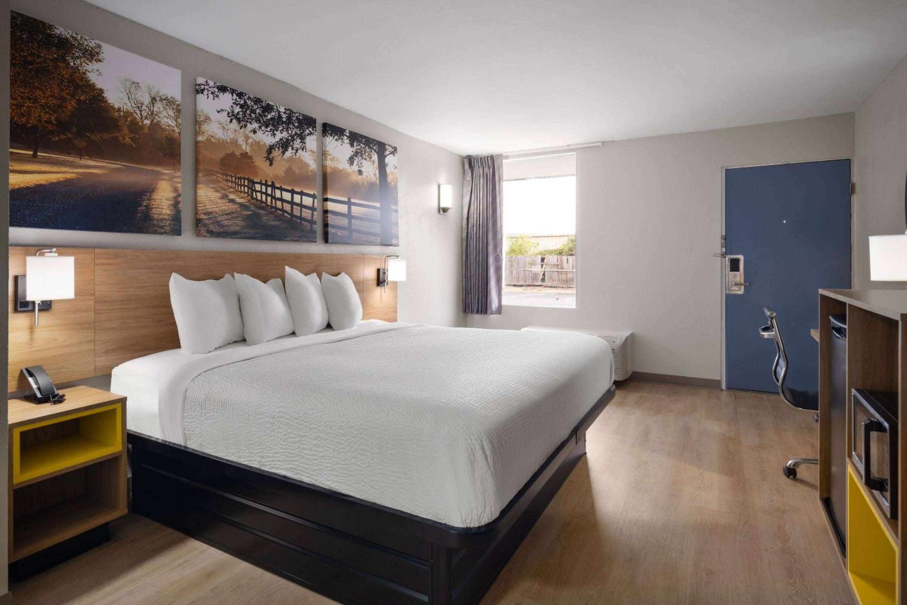 Days-Inn by Wyndham Montgomery I-85