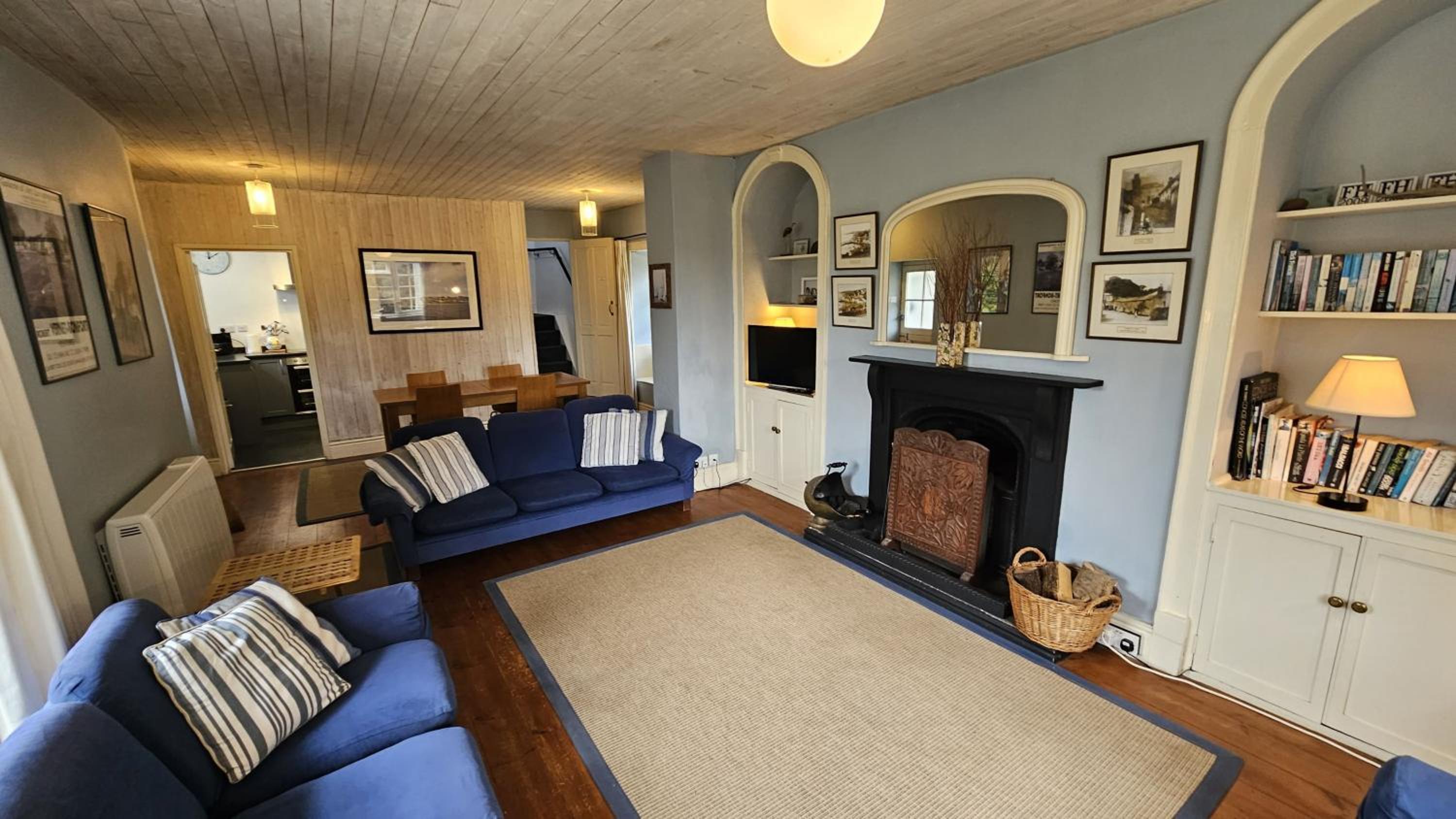 Corner Cottage
