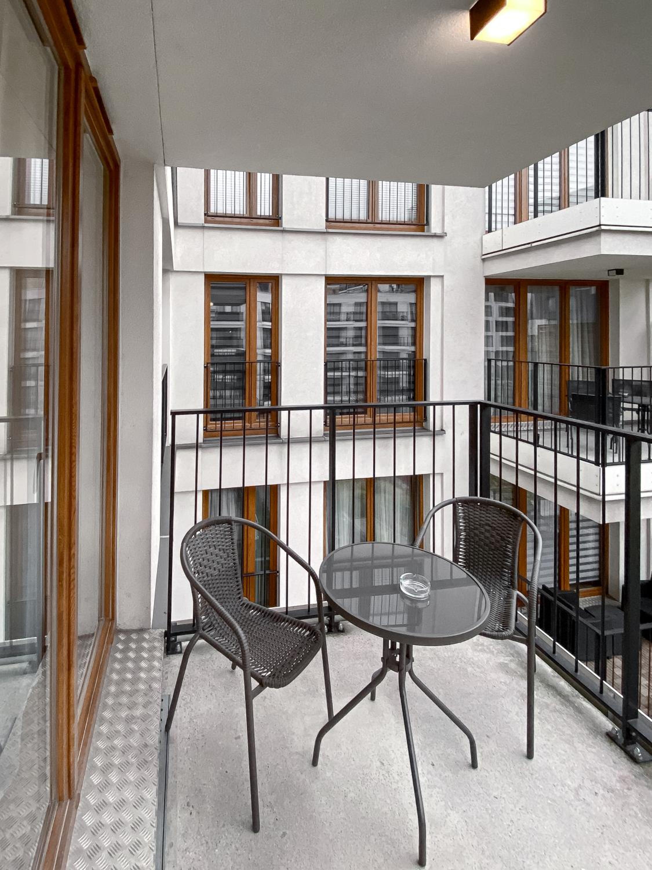 Like Home Apartments