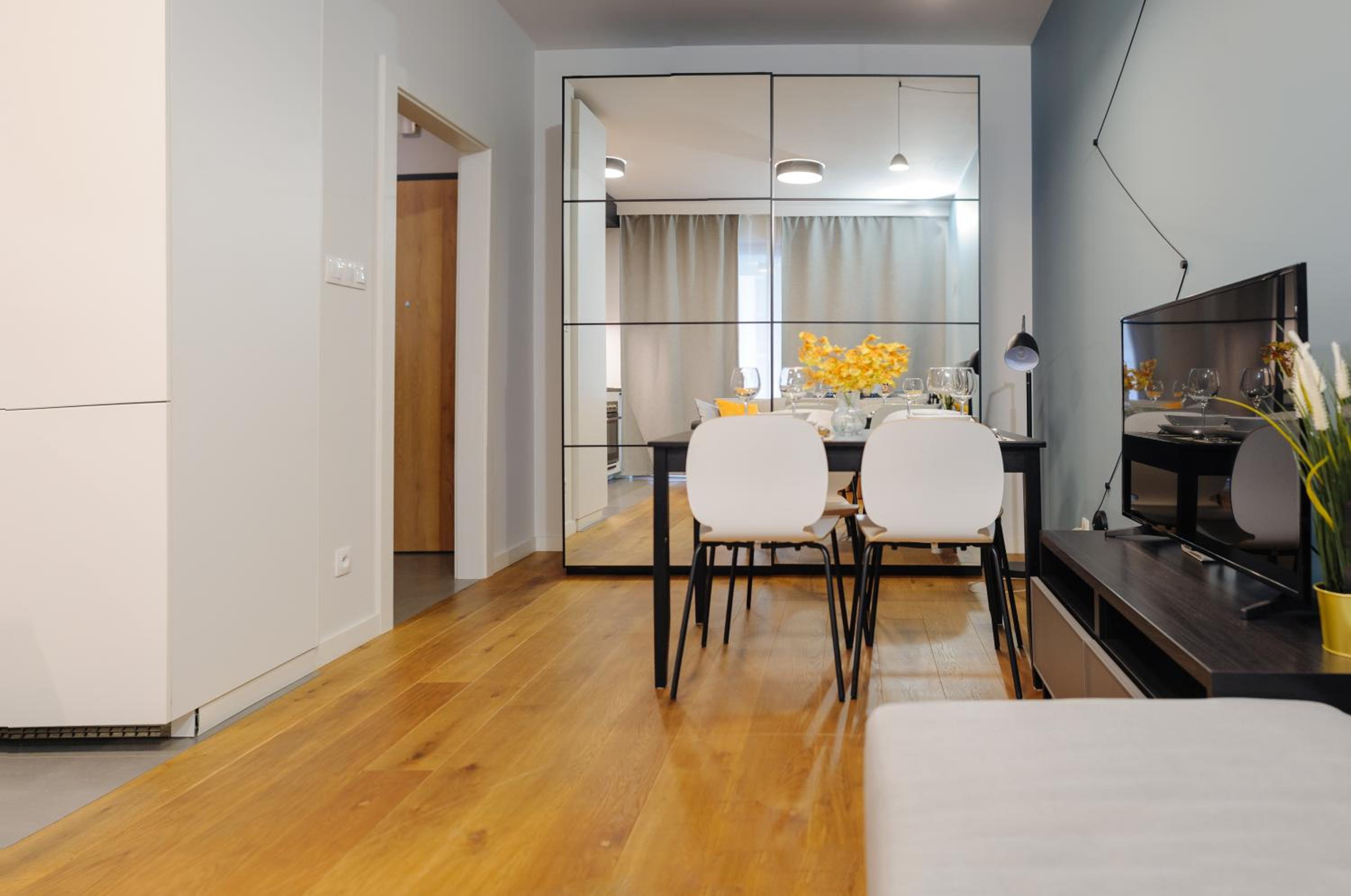 Like Home Apartments