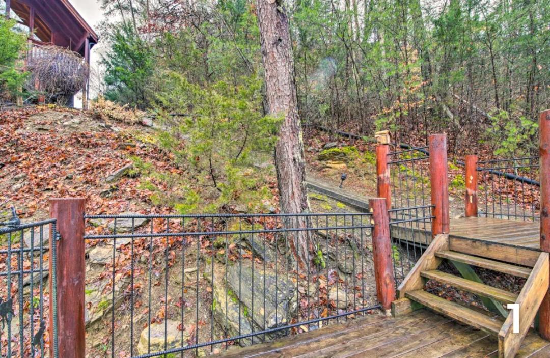 The Moose Cove Hideaway on the Lake view 4