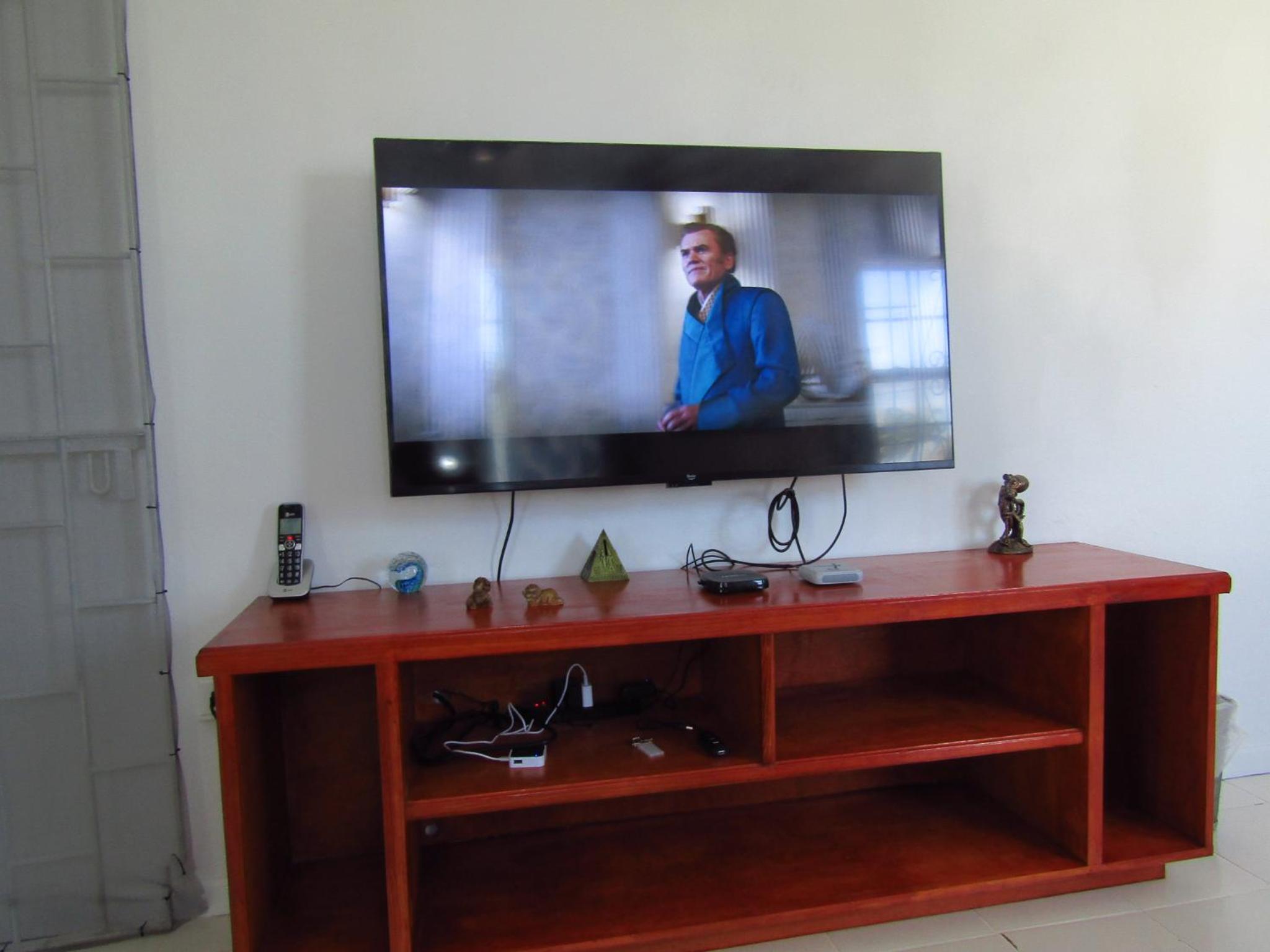 Dover Apt 2 near beach