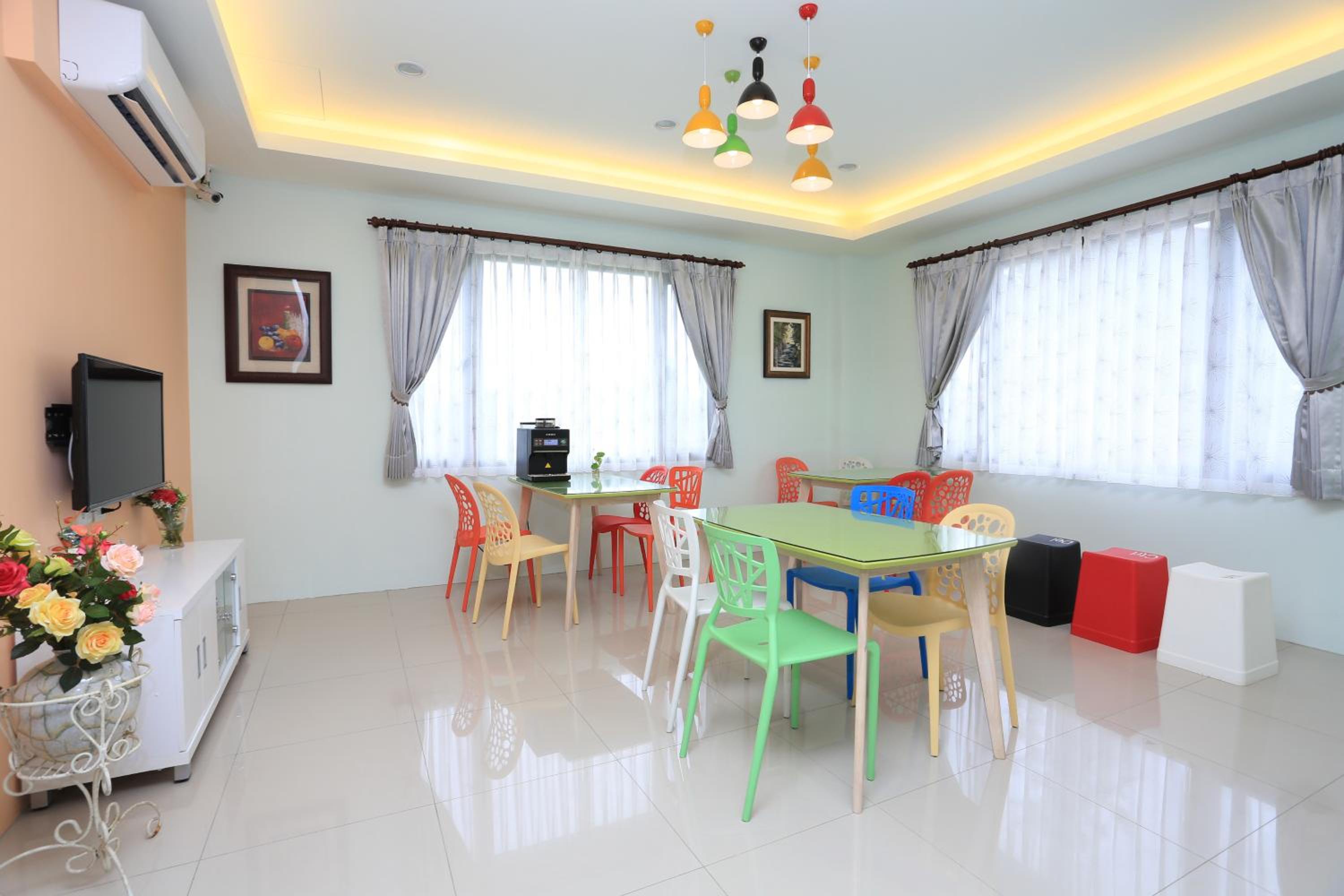 Dania Garden