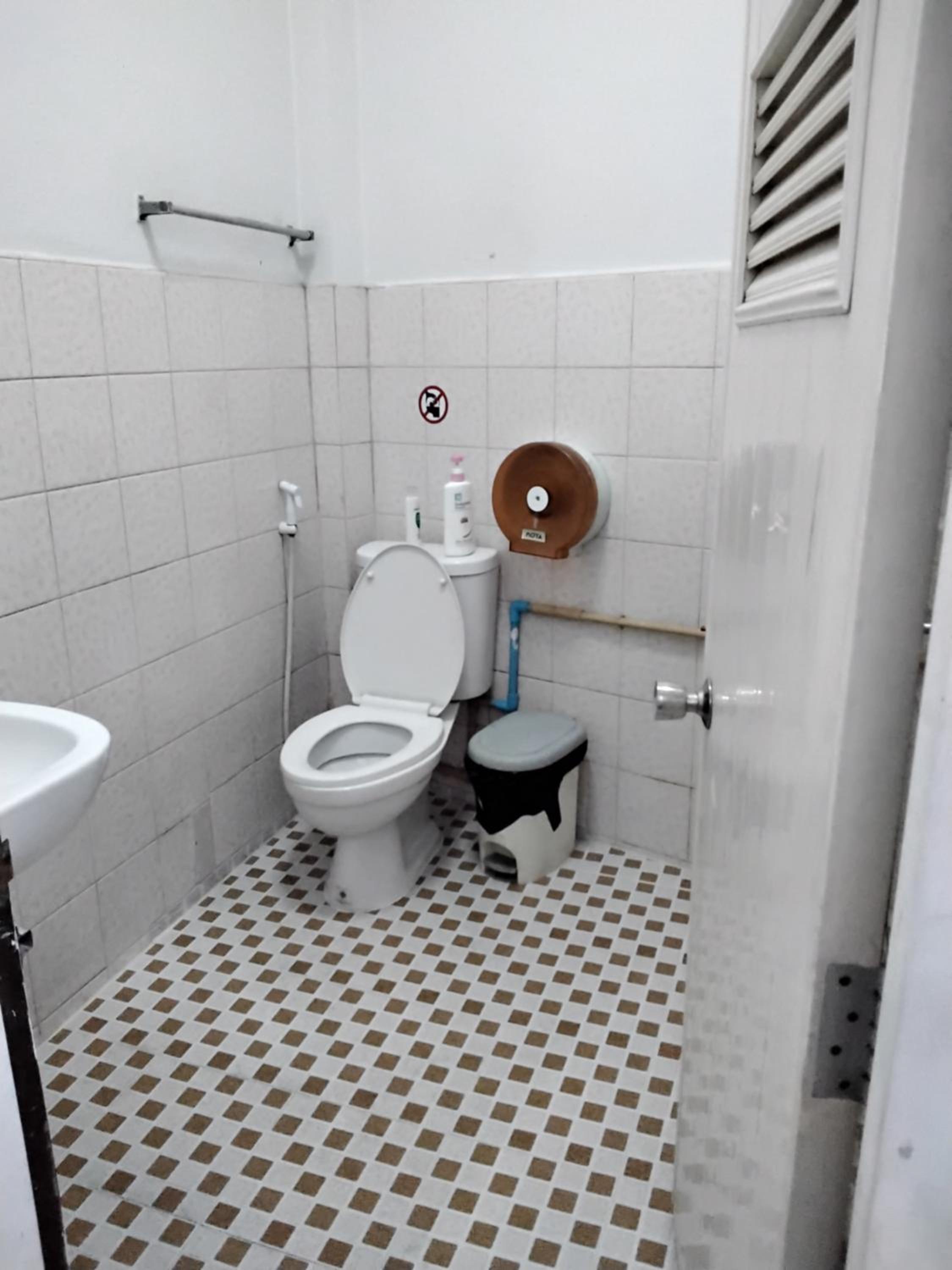 Danee Hostel